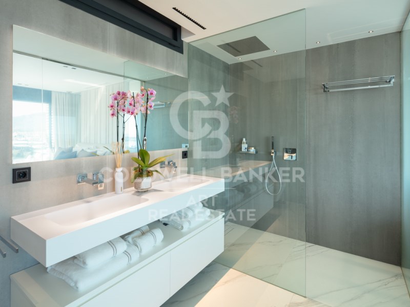 Marbella, Andalusia, ES, 3 Bedrooms Bedrooms, ,3 BathroomsBathrooms,Residential,For Sale,1766506