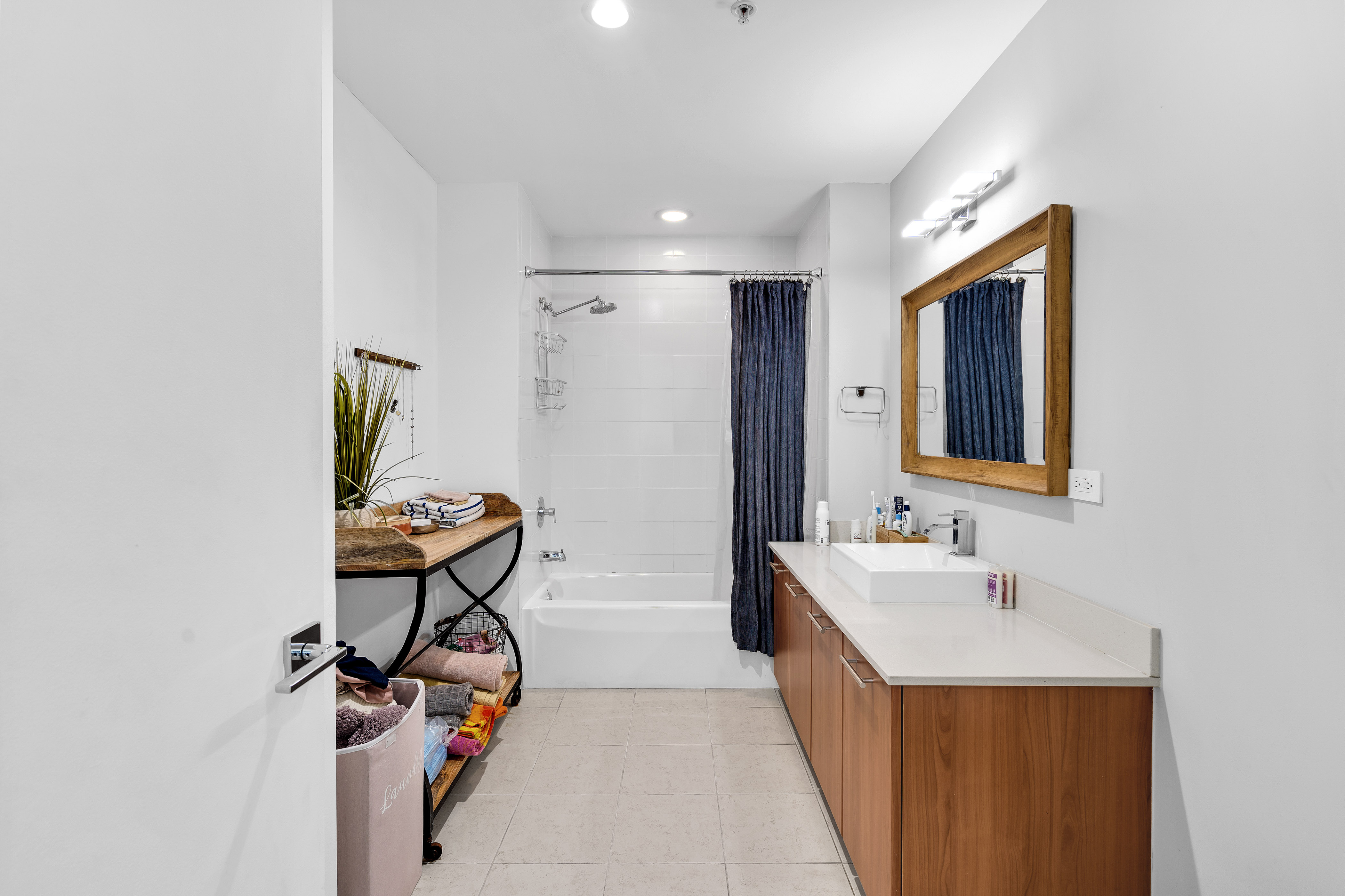  3301 NE 1st Ave, Miami, FL, 33137 - 物件實景