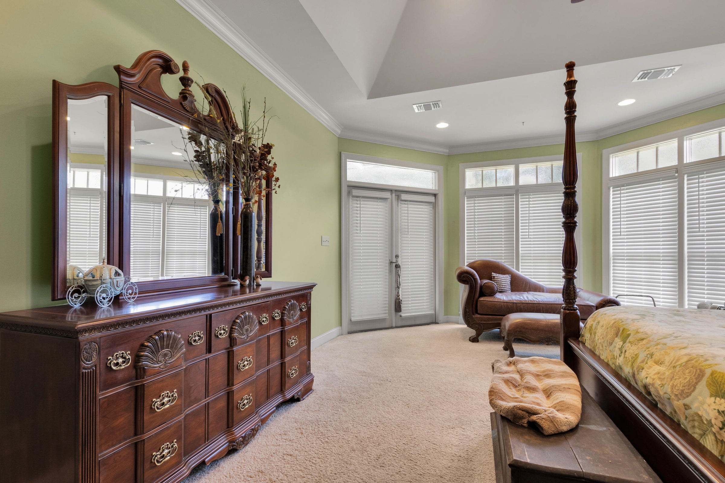 Fulton, Mississippi, 38843, United States, 4 Bedrooms Bedrooms, ,4 BathroomsBathrooms,Residential,For Sale,1976372