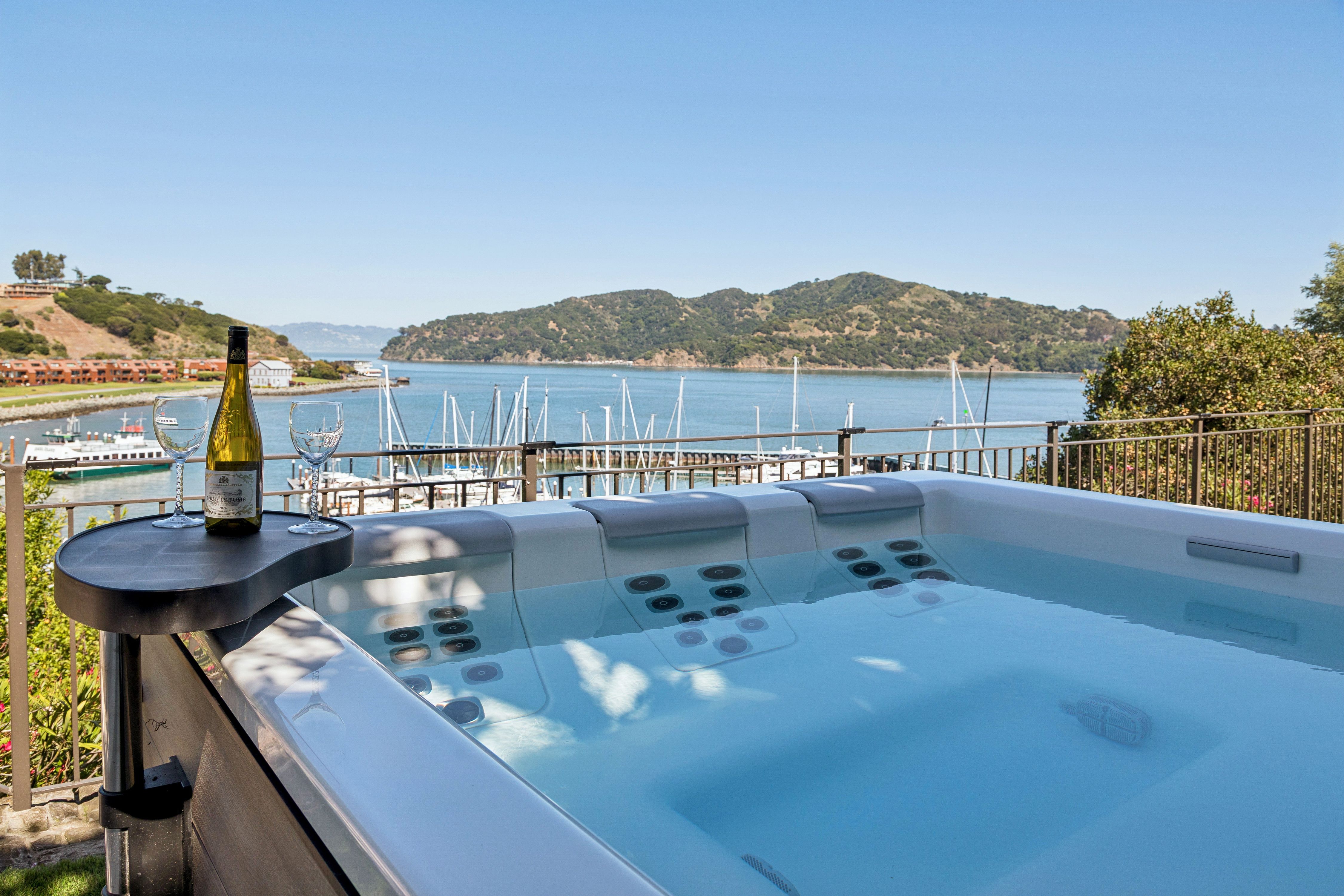  Corinthian Island Estate - 物件實景