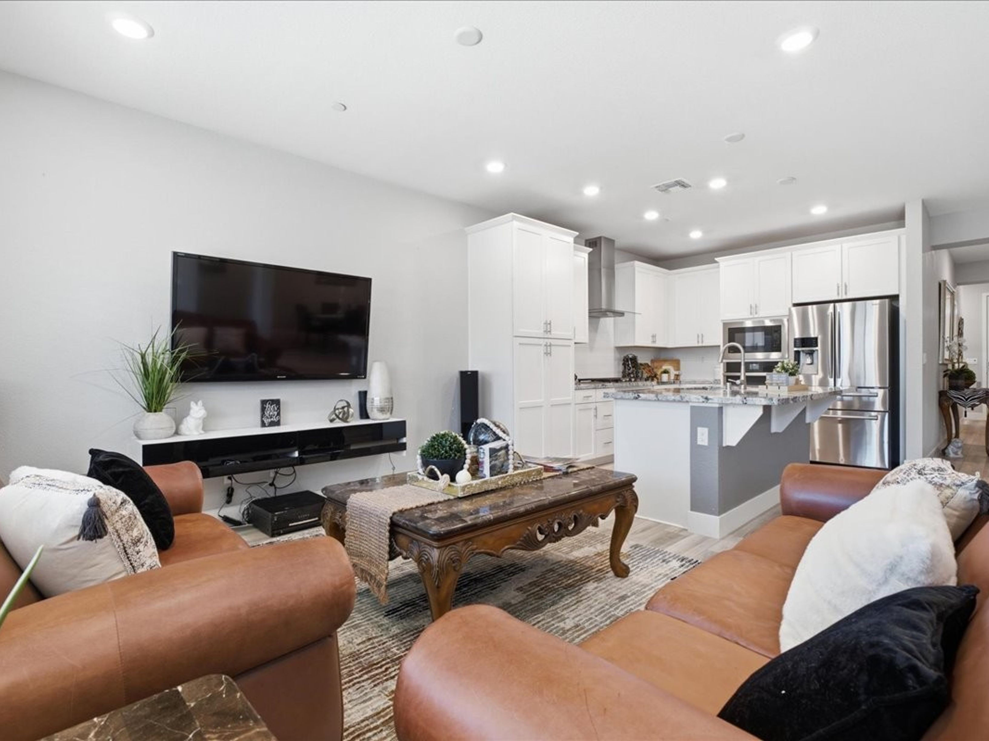  12731 Montbrook Way, Rancho Cordova, CA 95742 - 物件實景