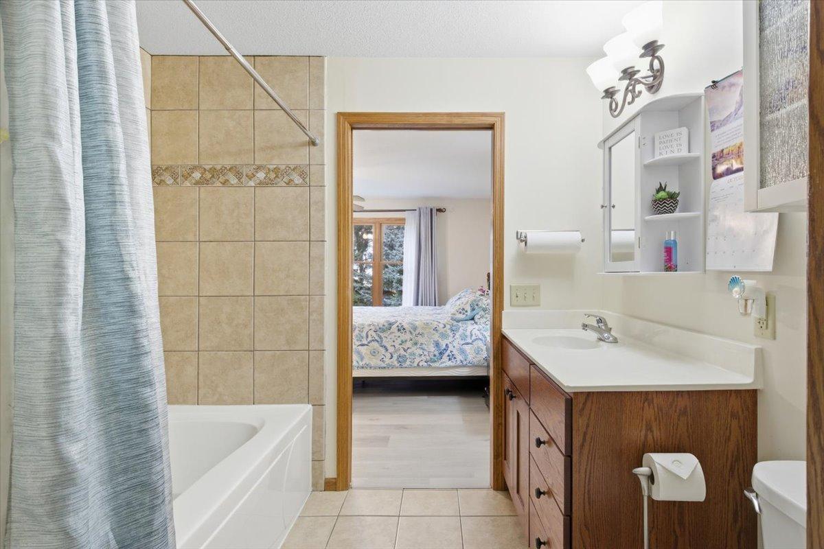 New Richmond, Wisconsin, 54017, United States, 4 Bedrooms Bedrooms, ,1 BathroomBathrooms,Residential,For Sale,1985079