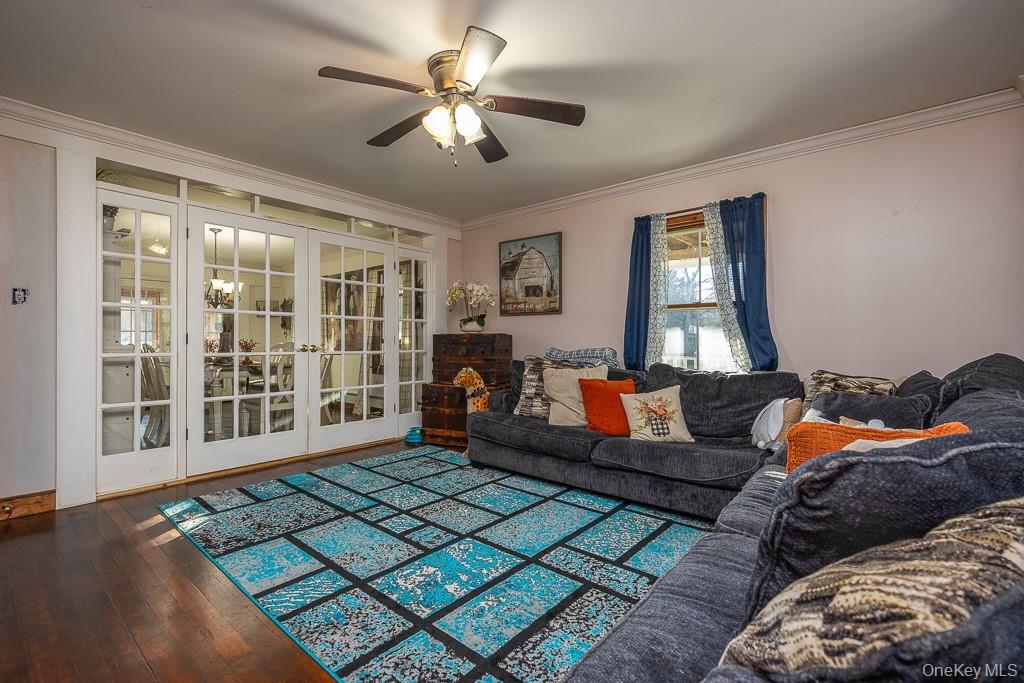 Wallkill, New York, 12589, United States, 4 Bedrooms Bedrooms, ,2 BathroomsBathrooms,Residential,For Sale,1998063