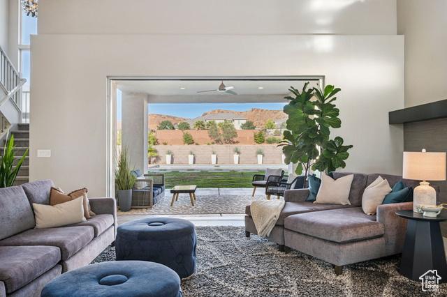 St. George, Utah, 84790, United States, 6 Bedrooms Bedrooms, ,6 BathroomsBathrooms,Residential,For Sale,1983987