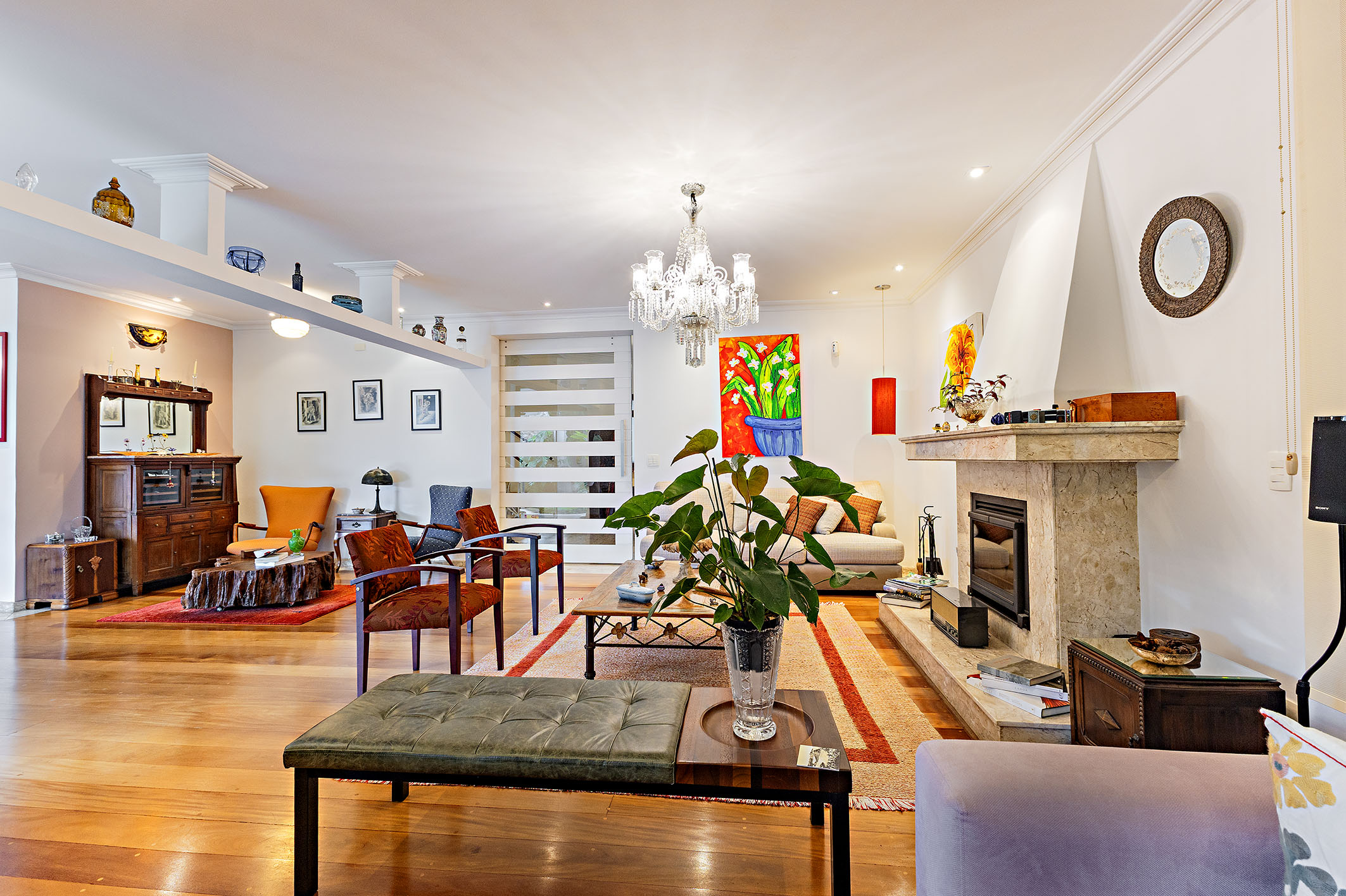  Exclusive residence in a distinctive gated community with five suites - 物件實景