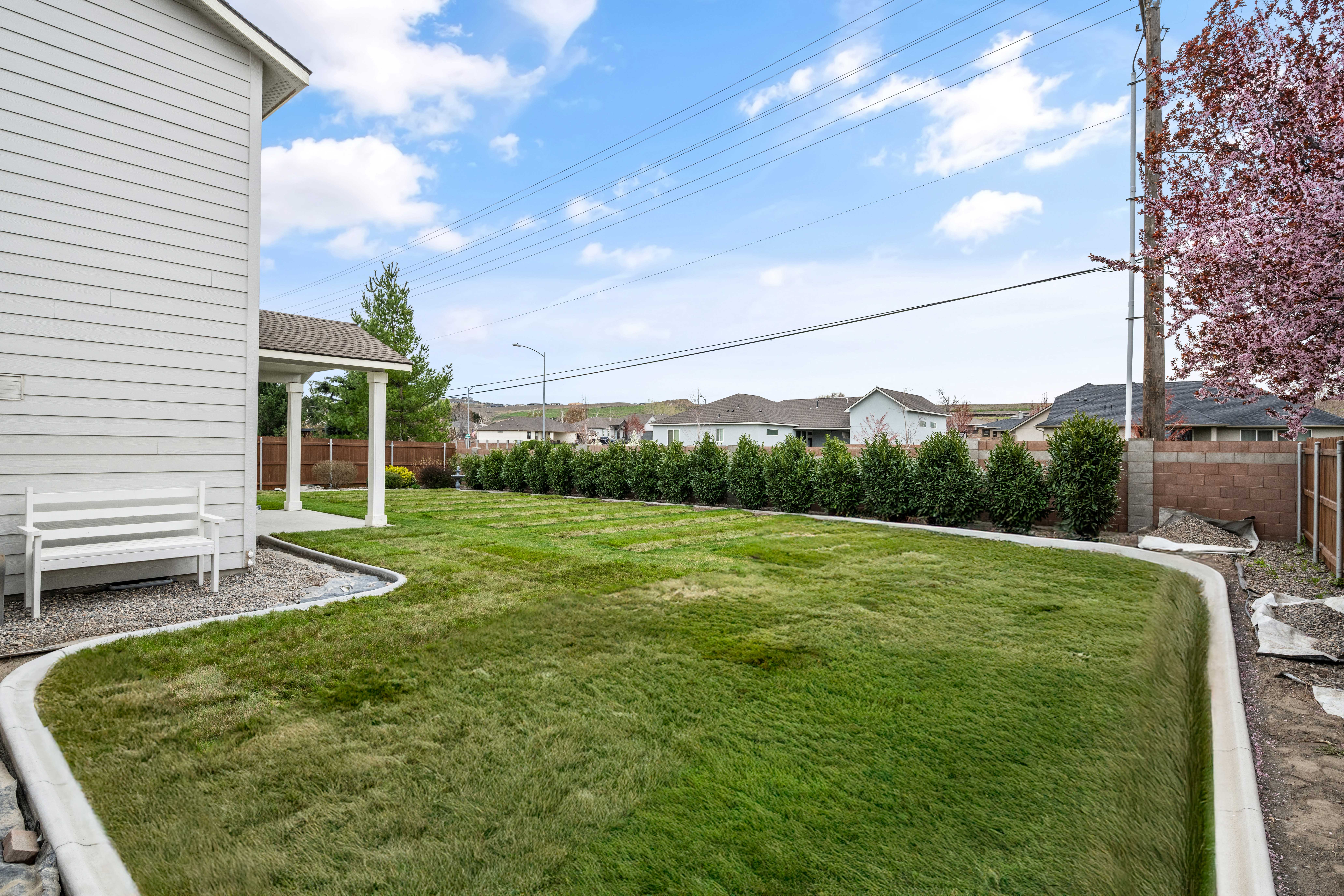  Immaculate 2-Story in ?The Park? - 物件實景