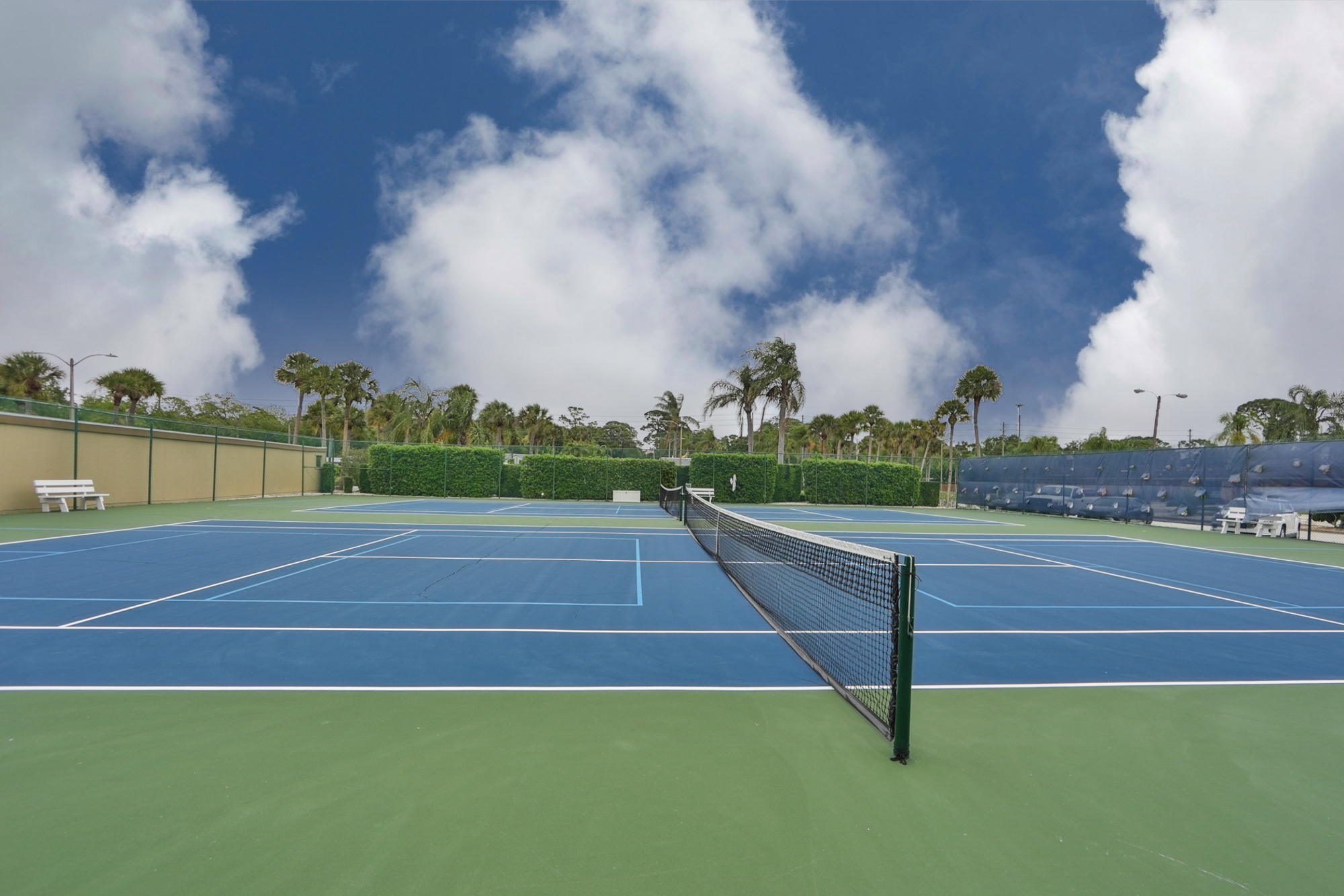 St Petersburg, Florida, 33708, United States, 2 Bedrooms Bedrooms, ,2 BathroomsBathrooms,Residential,For Sale,1977460