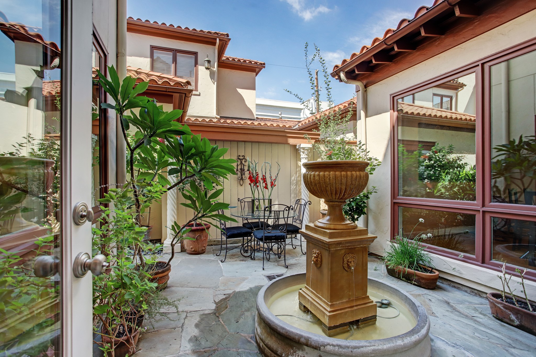  2522 Kingston Street - 物件實景