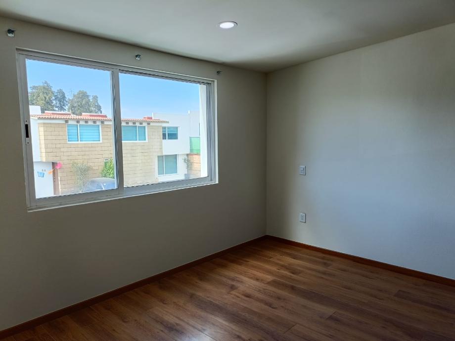 Calimaya, Estado de méxico, 52220, Mexico, 3 Bedrooms Bedrooms, ,3 BathroomsBathrooms,Residential,For Sale,1997151