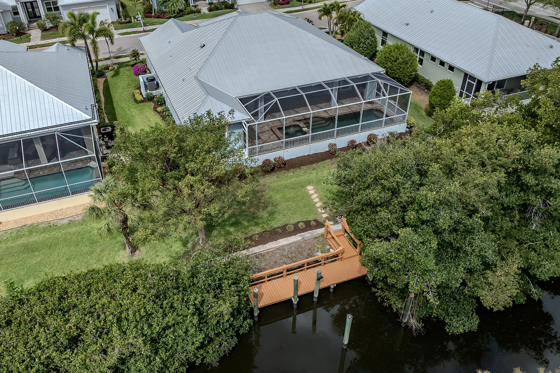  COTTAGES OF CURRY CREEK - 物件實景