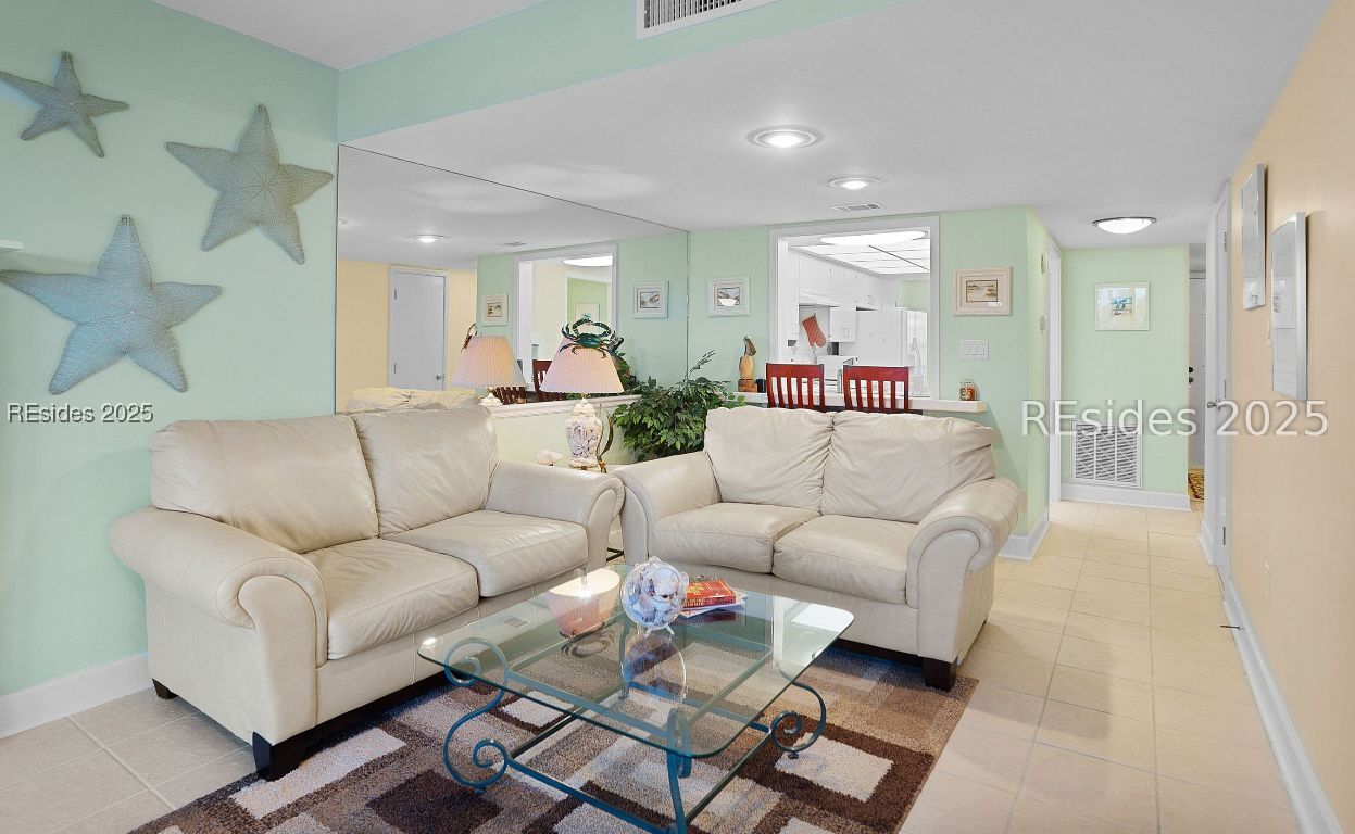 St Helena Island, South Carolina, 29920, United States, 2 Bedrooms Bedrooms, ,3 BathroomsBathrooms,Residential,For Sale,1955009