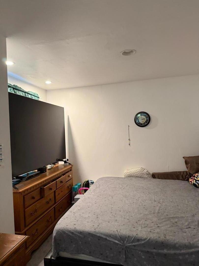 Hayward, California, 94541, United States, 2 Bedrooms Bedrooms, ,1 BathroomBathrooms,Residential,For Sale,1944993