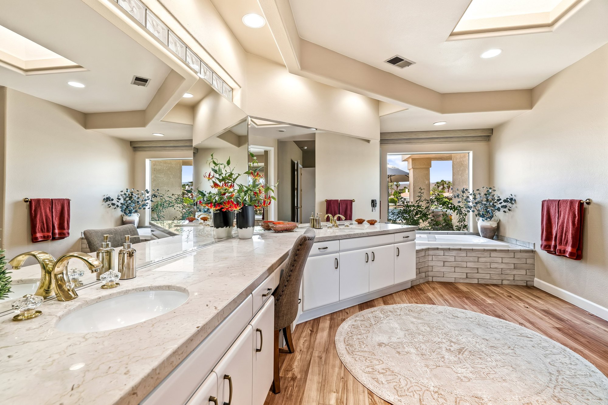  where  desert light meets the water’s edge - 物件實景