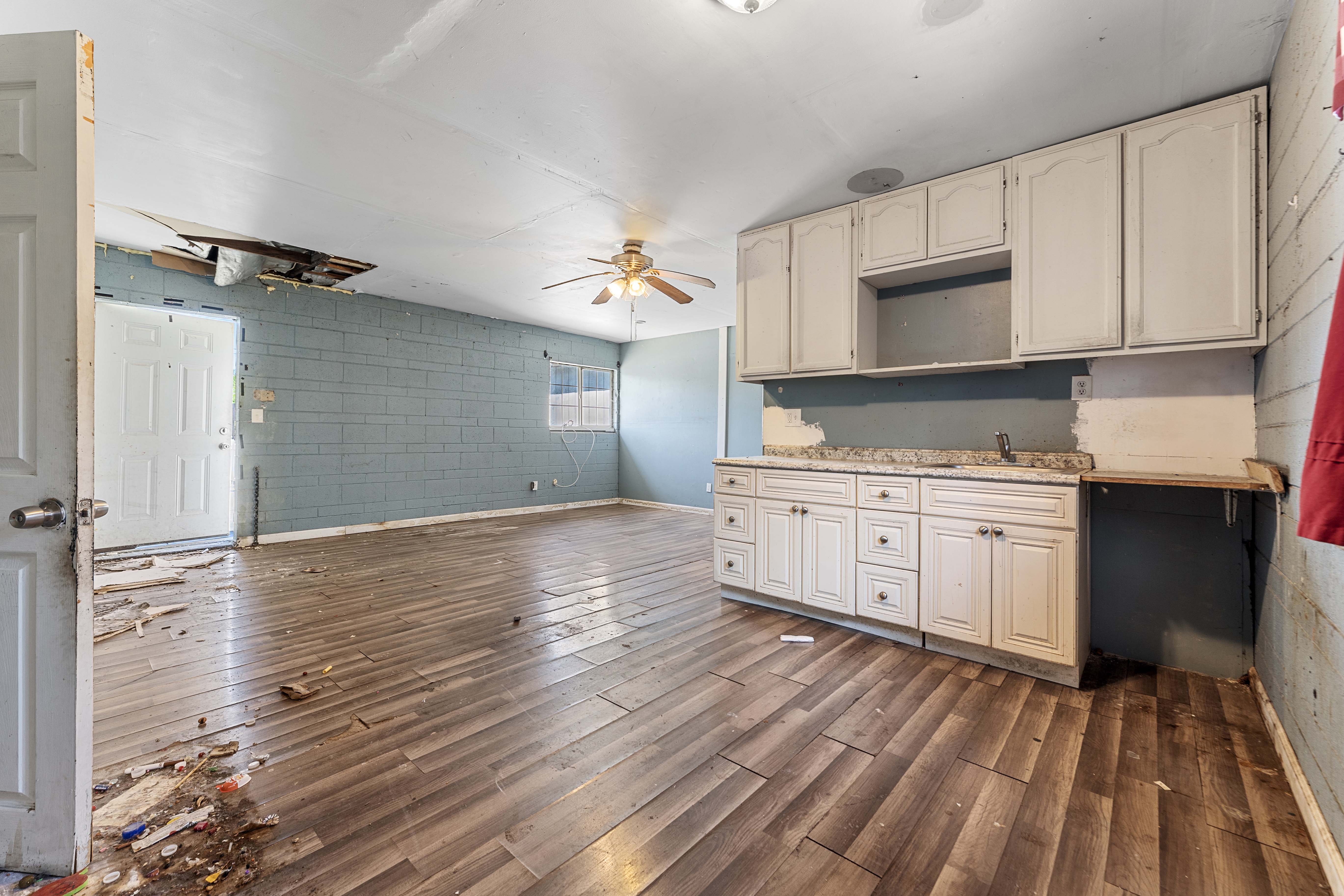 Baldwin Park, California, 91706, United States, 3 Bedrooms Bedrooms, ,2 BathroomsBathrooms,Residential,For Sale,1929080