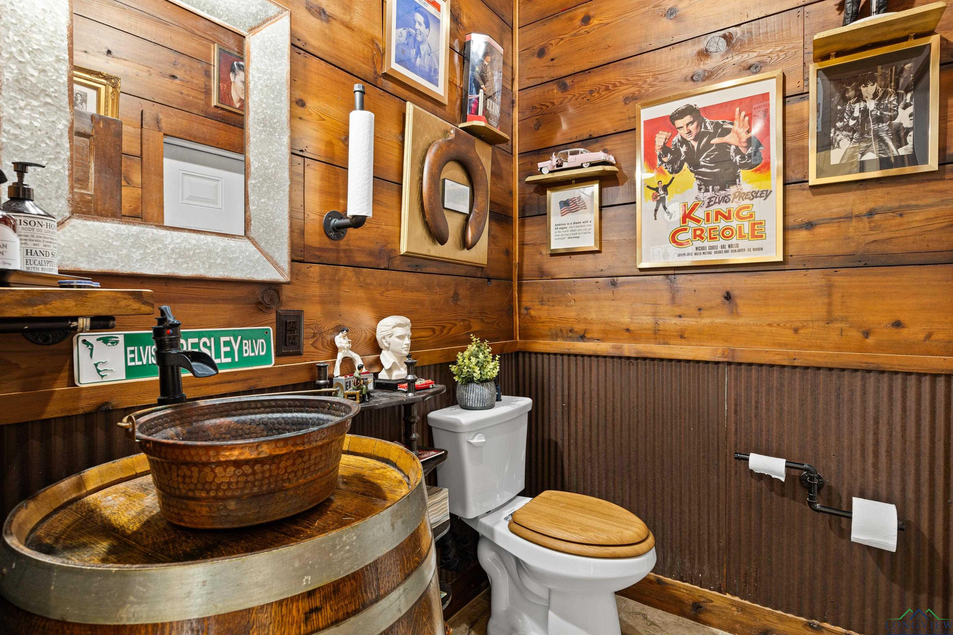 Jefferson, Texas, 75657, United States, 4 Bedrooms Bedrooms, ,4 BathroomsBathrooms,Residential,For Sale,1859470