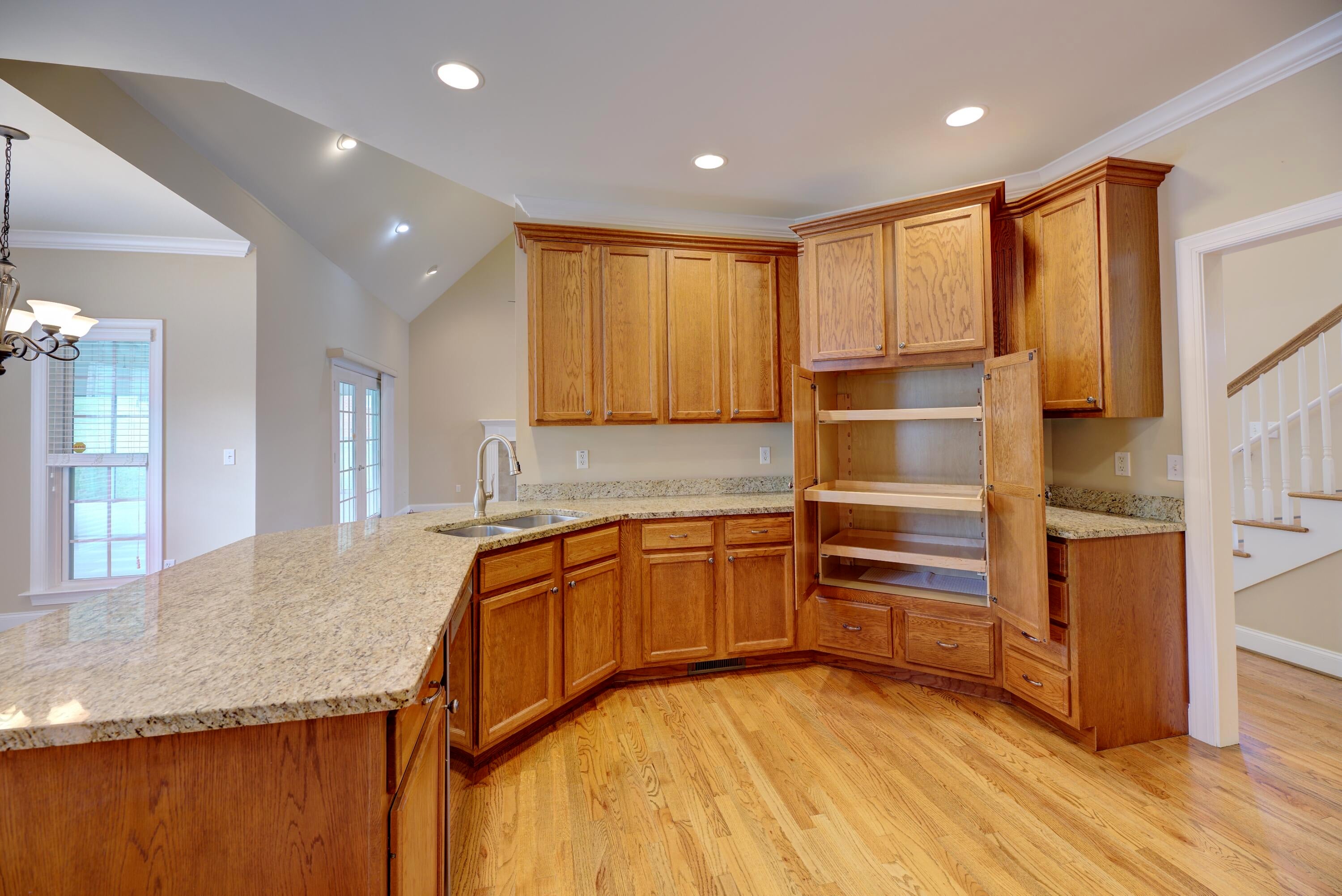 Ringgold, Georgia, 30736, United States, 3 Bedrooms Bedrooms, ,3 BathroomsBathrooms,Residential,For Sale,1918038