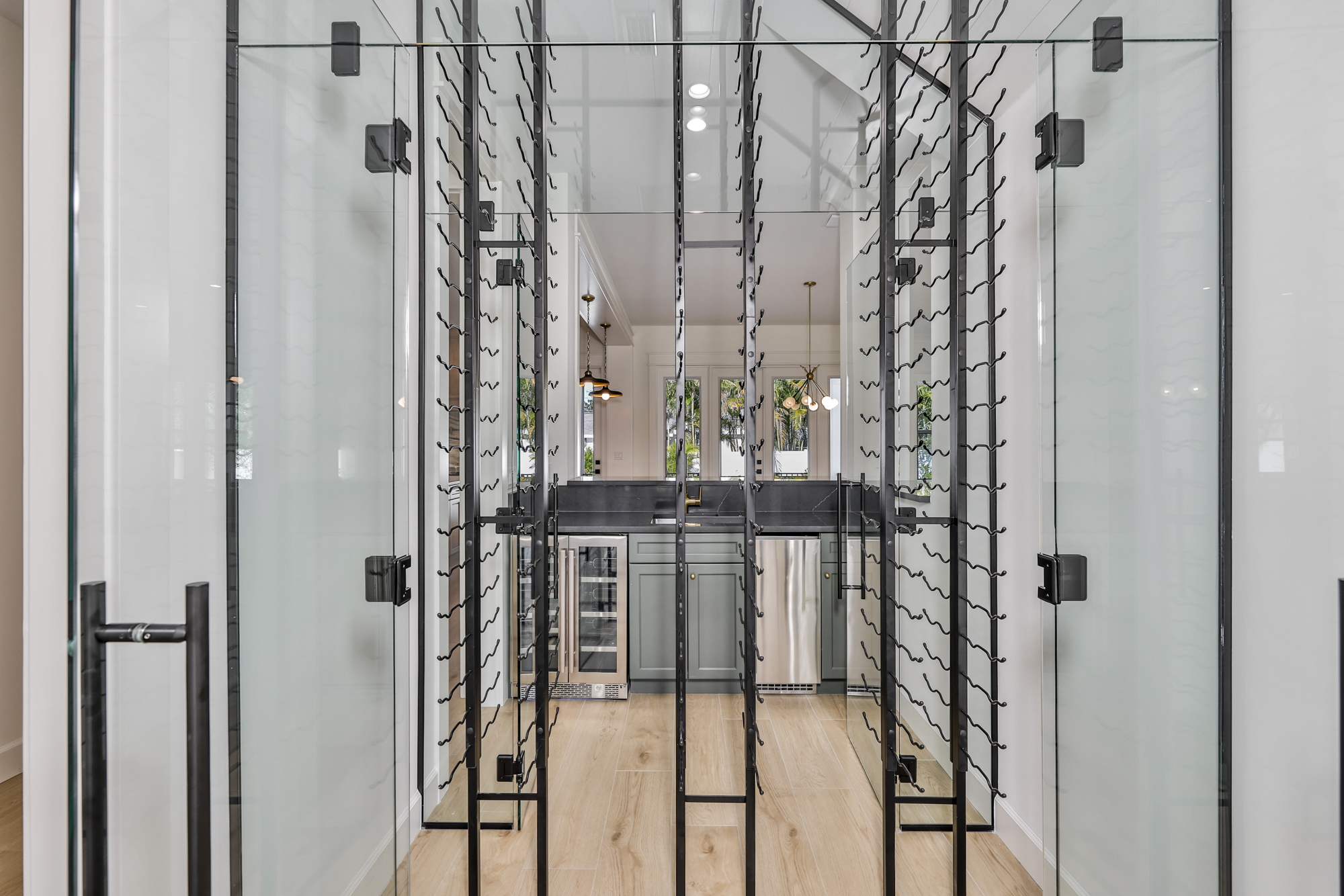 Tampa, Florida, 33629, United States, 5 Bedrooms Bedrooms, ,7 BathroomsBathrooms,Residential,For Sale,2007837