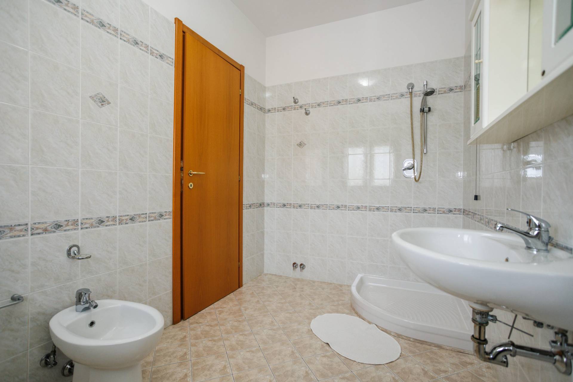 Cesena, Forli-Cesena, 47023, IT, 3 Bedrooms Bedrooms, ,3 BathroomsBathrooms,Residential,For Sale,1826860