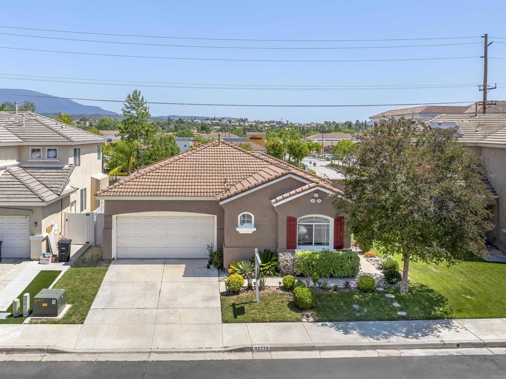 Temecula, California, 92592, United States, 3 Bedrooms Bedrooms, ,2 BathroomsBathrooms,Residential,For Sale,1872401