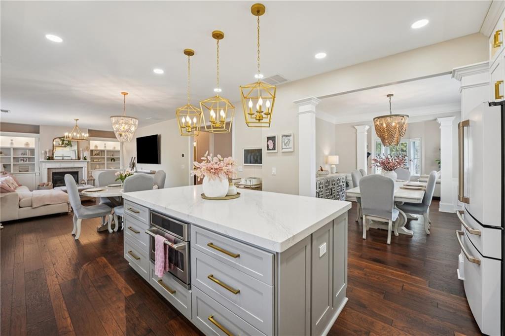 Canton, Georgia, 30115, United States, 6 Bedrooms Bedrooms, ,4 BathroomsBathrooms,Residential,For Sale,2035278