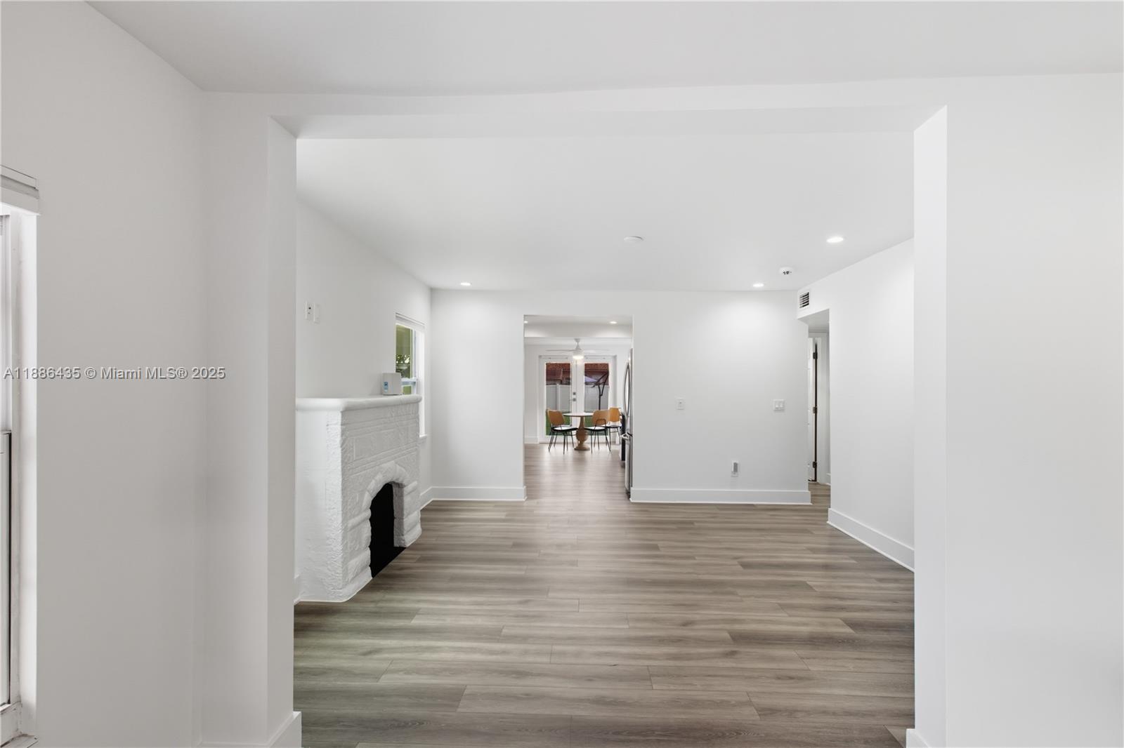 Miami, Florida, 33125, United States, 2 Bedrooms Bedrooms, ,1 BathroomBathrooms,Residential,For Sale,1954935