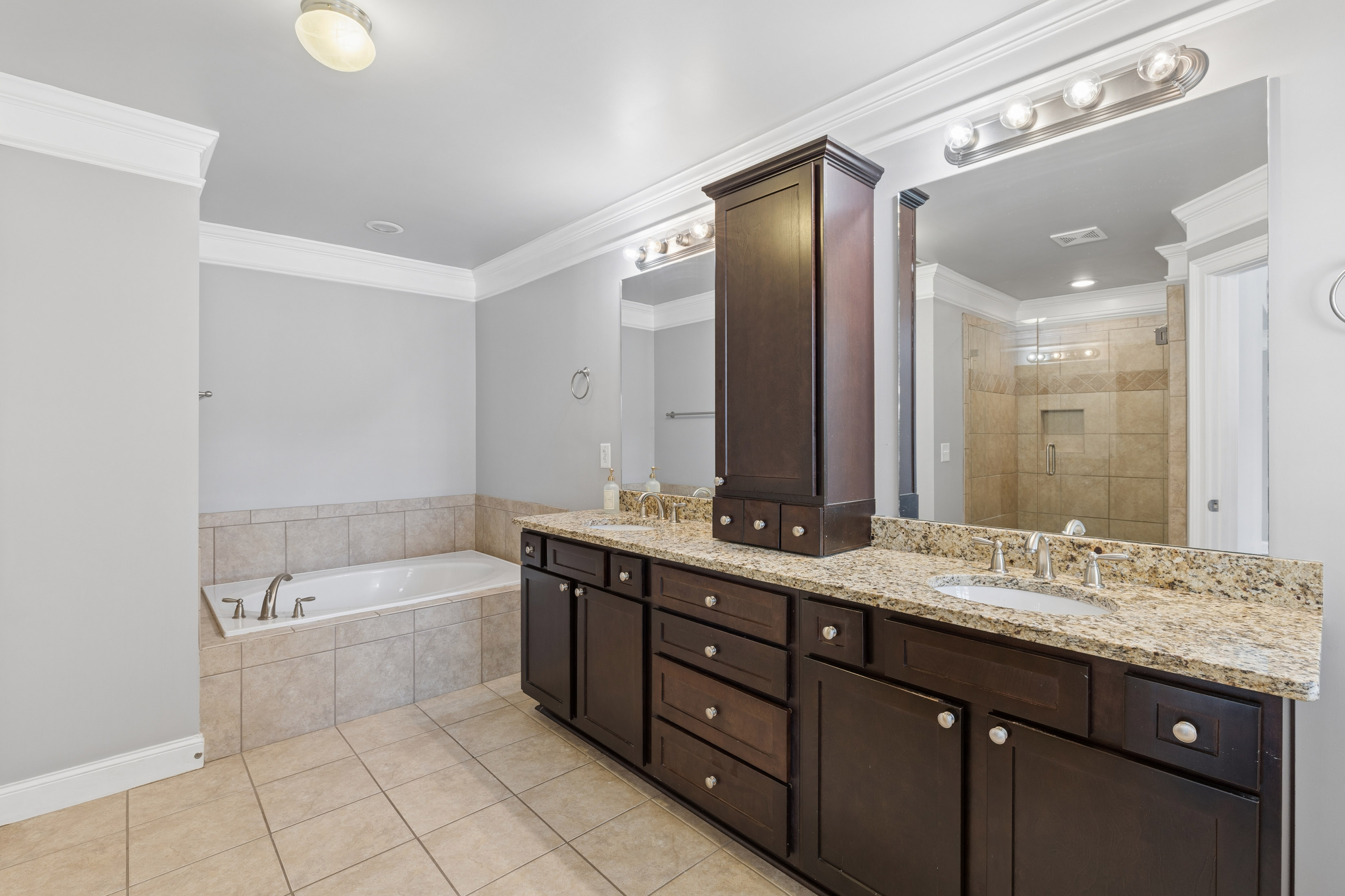  Beautiful Townhome in Fantastic Decatur Location - 物件實景
