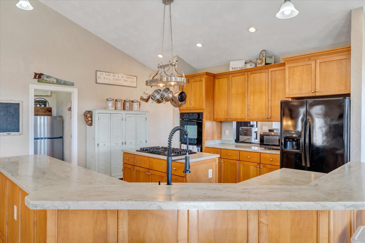 Buchanan, Virginia, 24066, United States, 5 Bedrooms Bedrooms, ,4 BathroomsBathrooms,Residential,For Sale,1900741