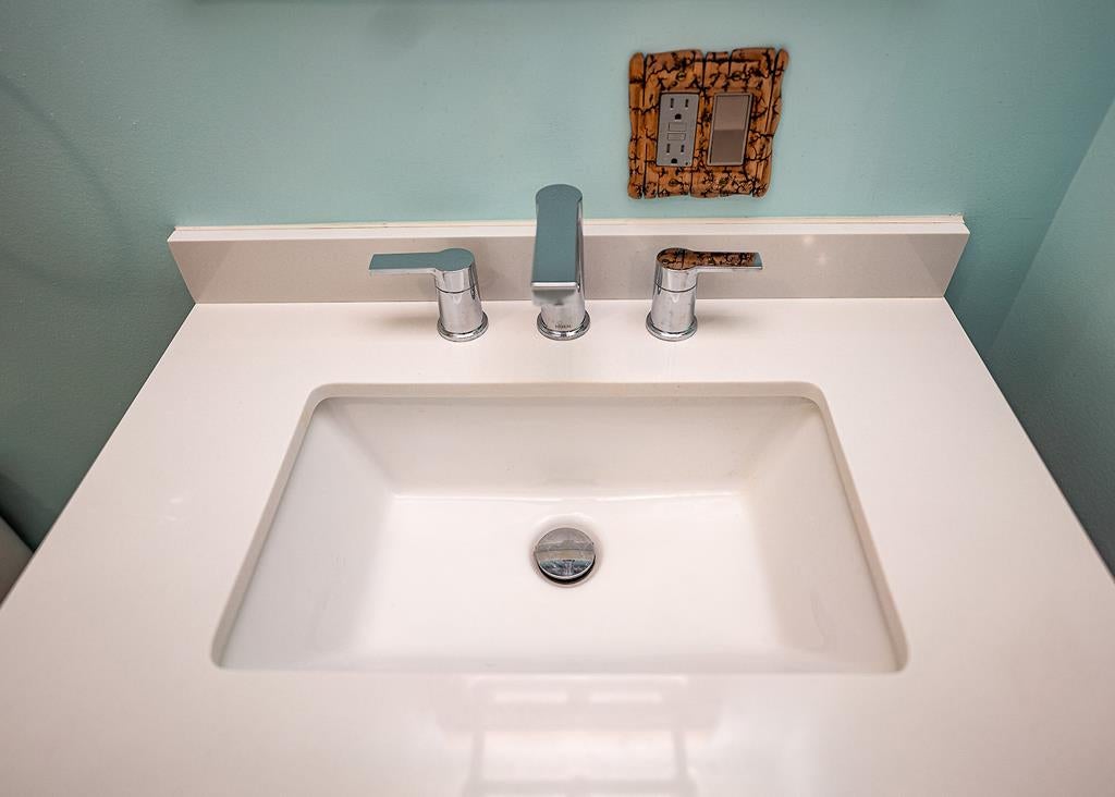 Reliance, Tennessee, 37369, United States, 3 Bedrooms Bedrooms, ,2 BathroomsBathrooms,Residential,For Sale,1985827