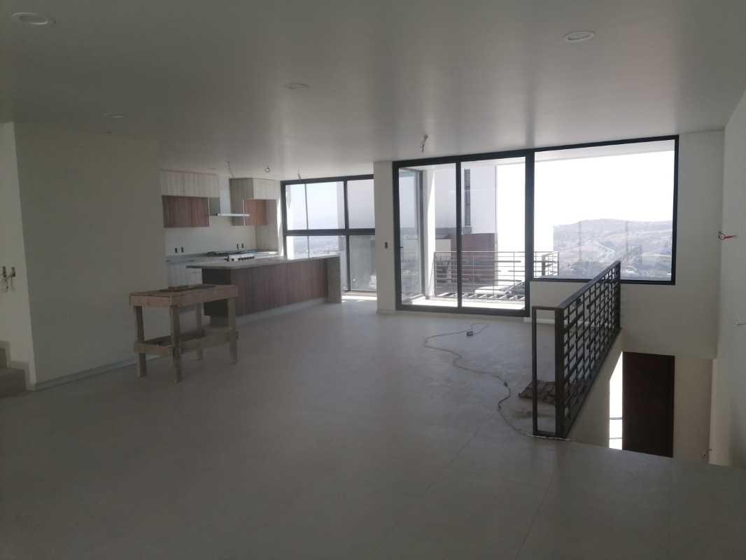 Fracc. Moncayo, Atizapán de Zaragoza, Estado de México, 52930, Mexico, 3 Bedrooms Bedrooms, ,3 BathroomsBathrooms,Residential,For Sale,Fracc. Moncayo,1443797