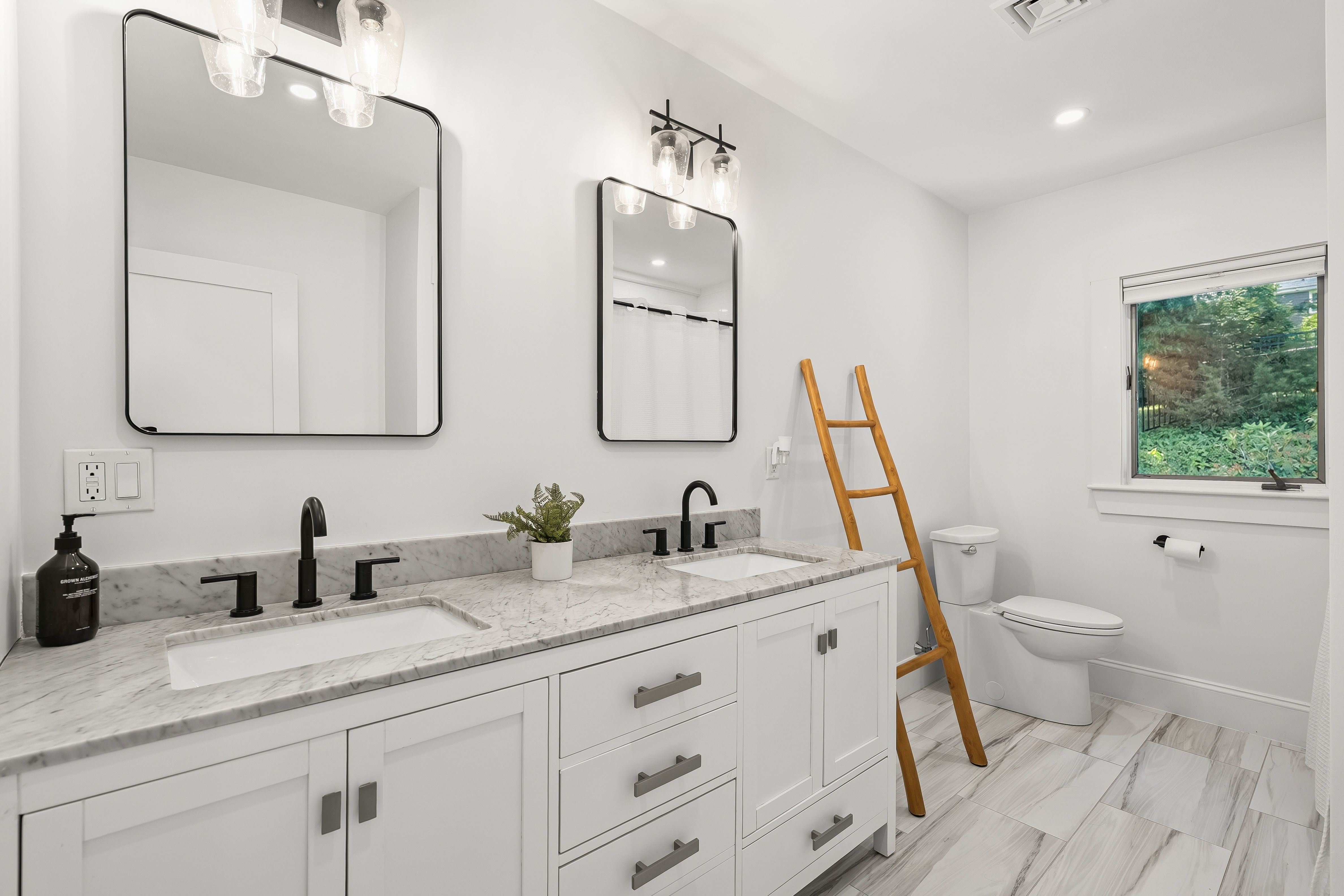  78 Hutchinson Road, Arlington, MA, 02474 - 物件實景