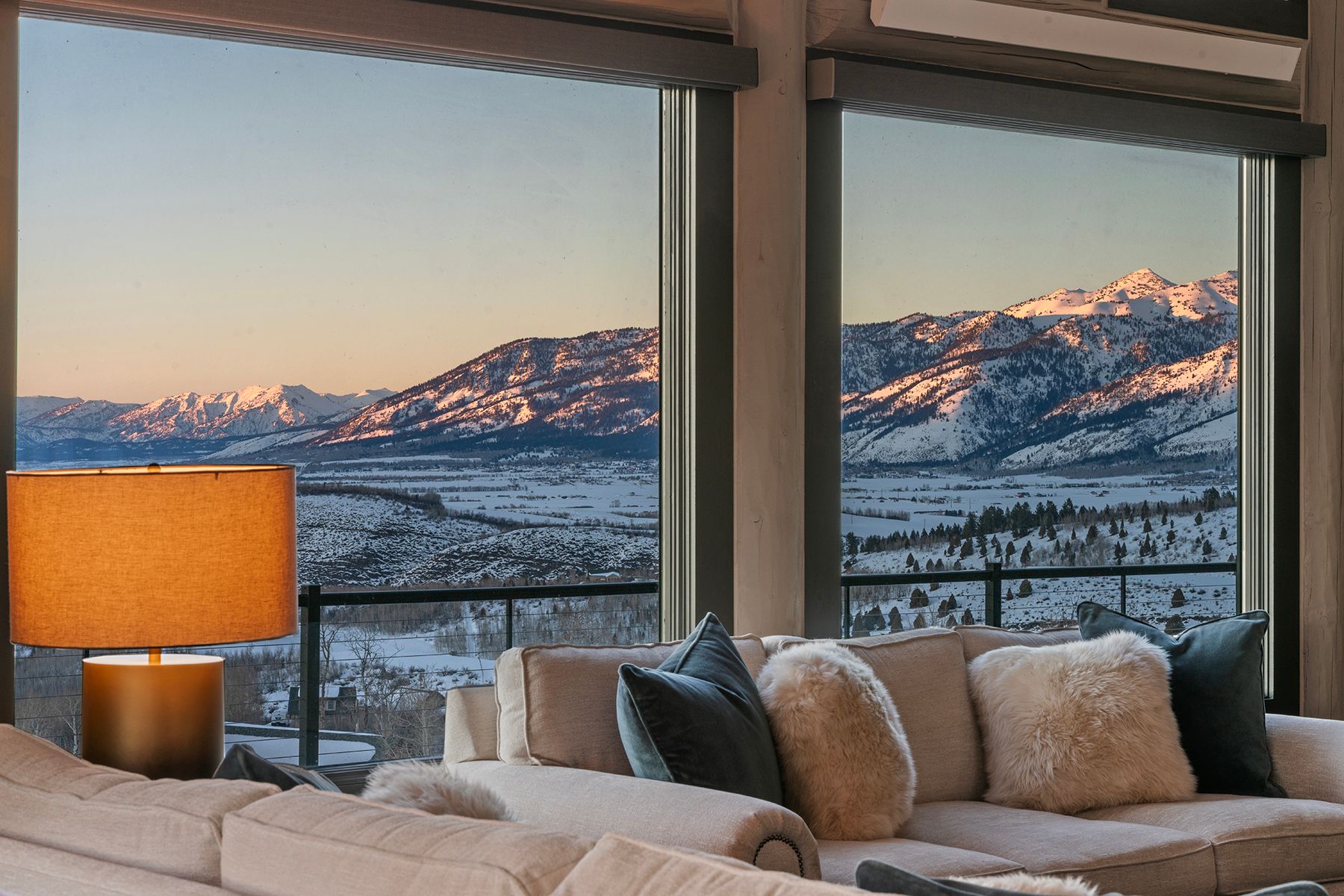  Privacy in Bedford - 物件實景