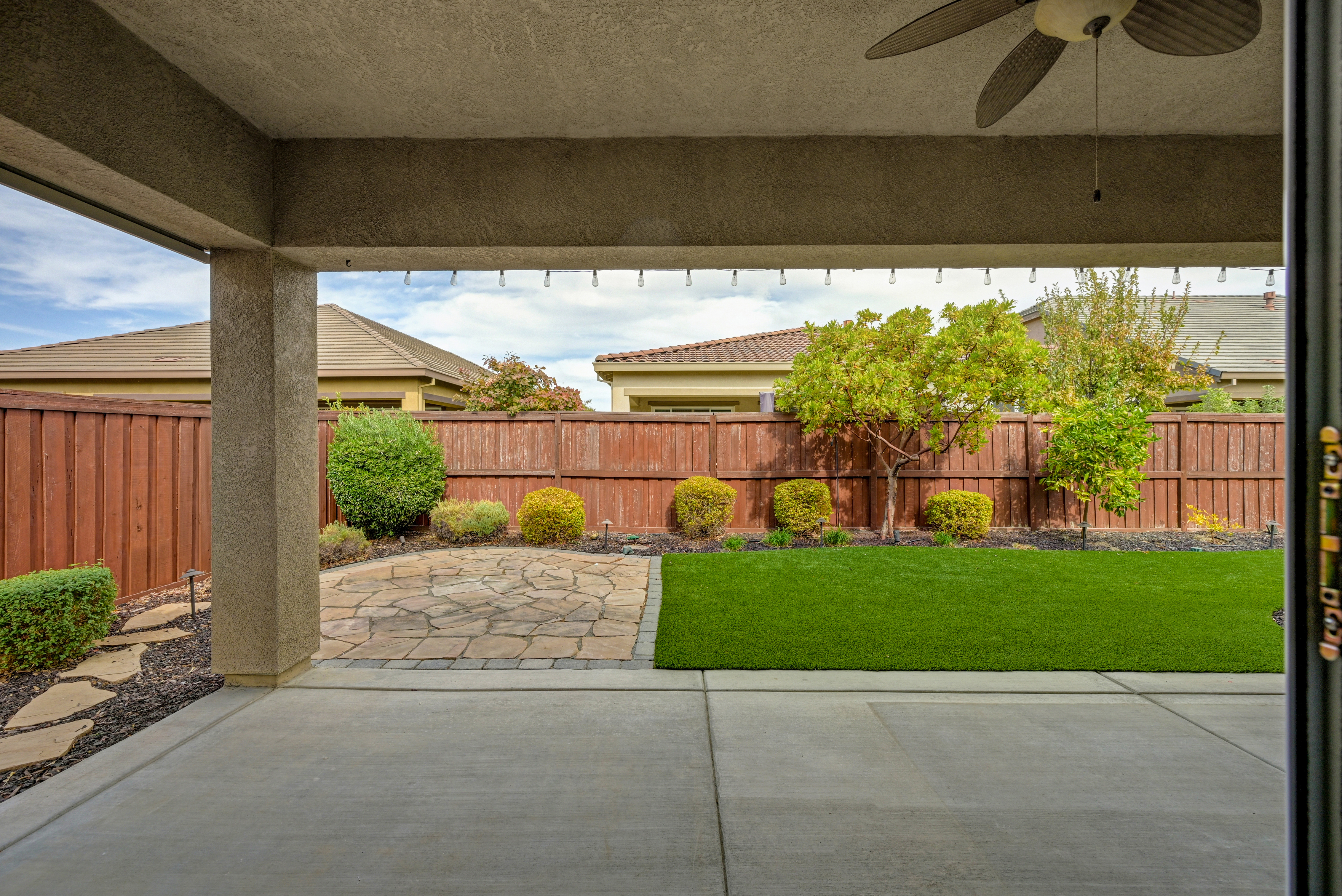  3911 Don River Lane, Sacramento, CA 95834 - 物件實景