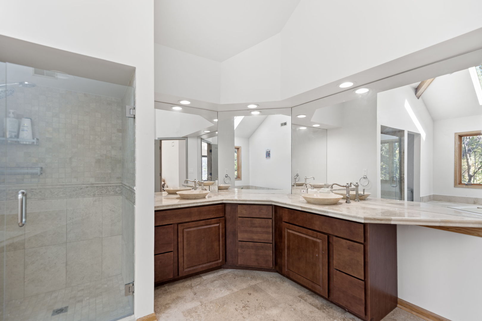 Long Grove, Illinois, 60047, United States, 4 Bedrooms Bedrooms, ,4 BathroomsBathrooms,Residential,For Sale,1994818