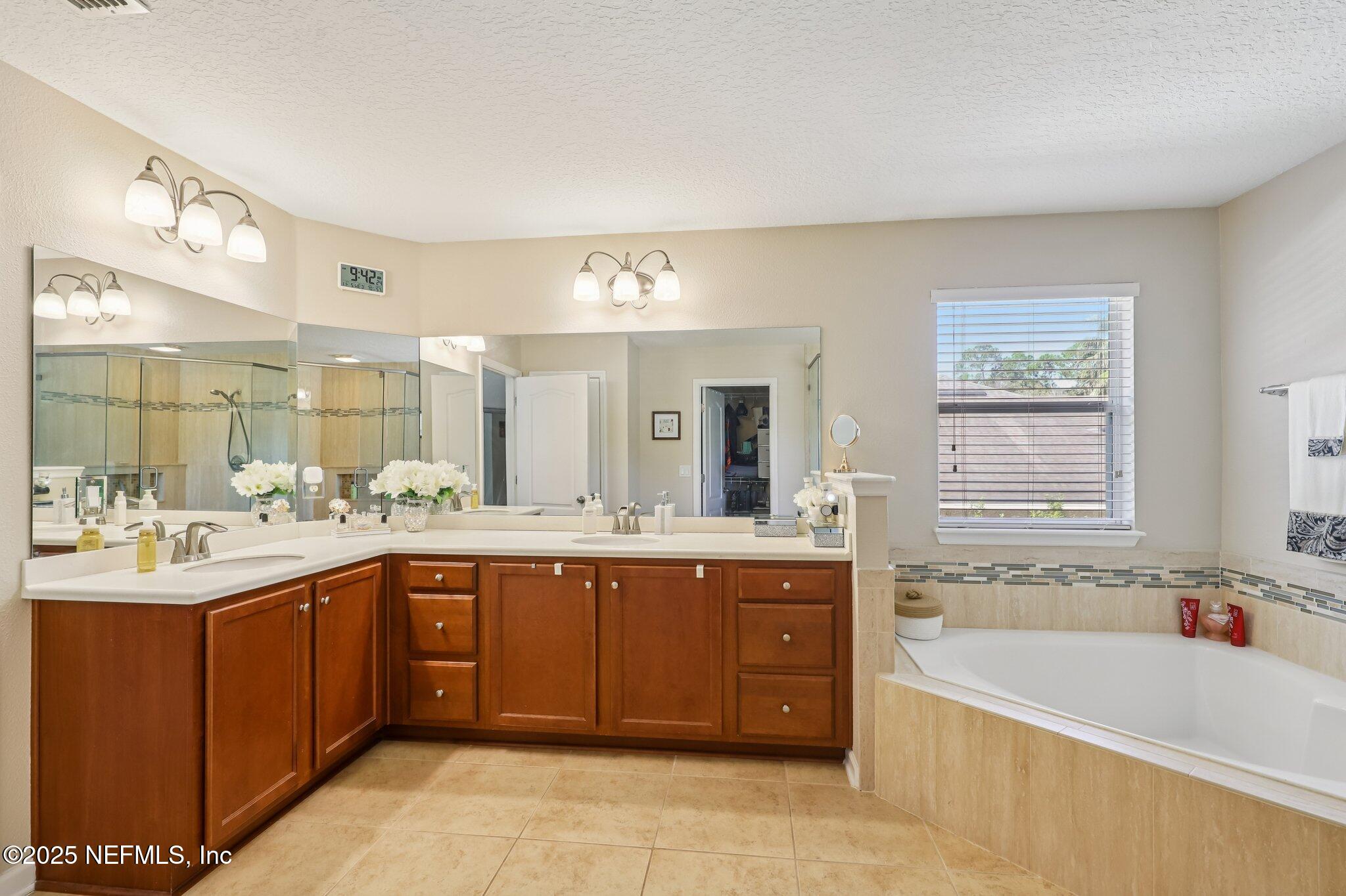 Jacksonville, Florida, 32258, United States, 4 Bedrooms Bedrooms, ,4 BathroomsBathrooms,Residential,For Sale,1989515