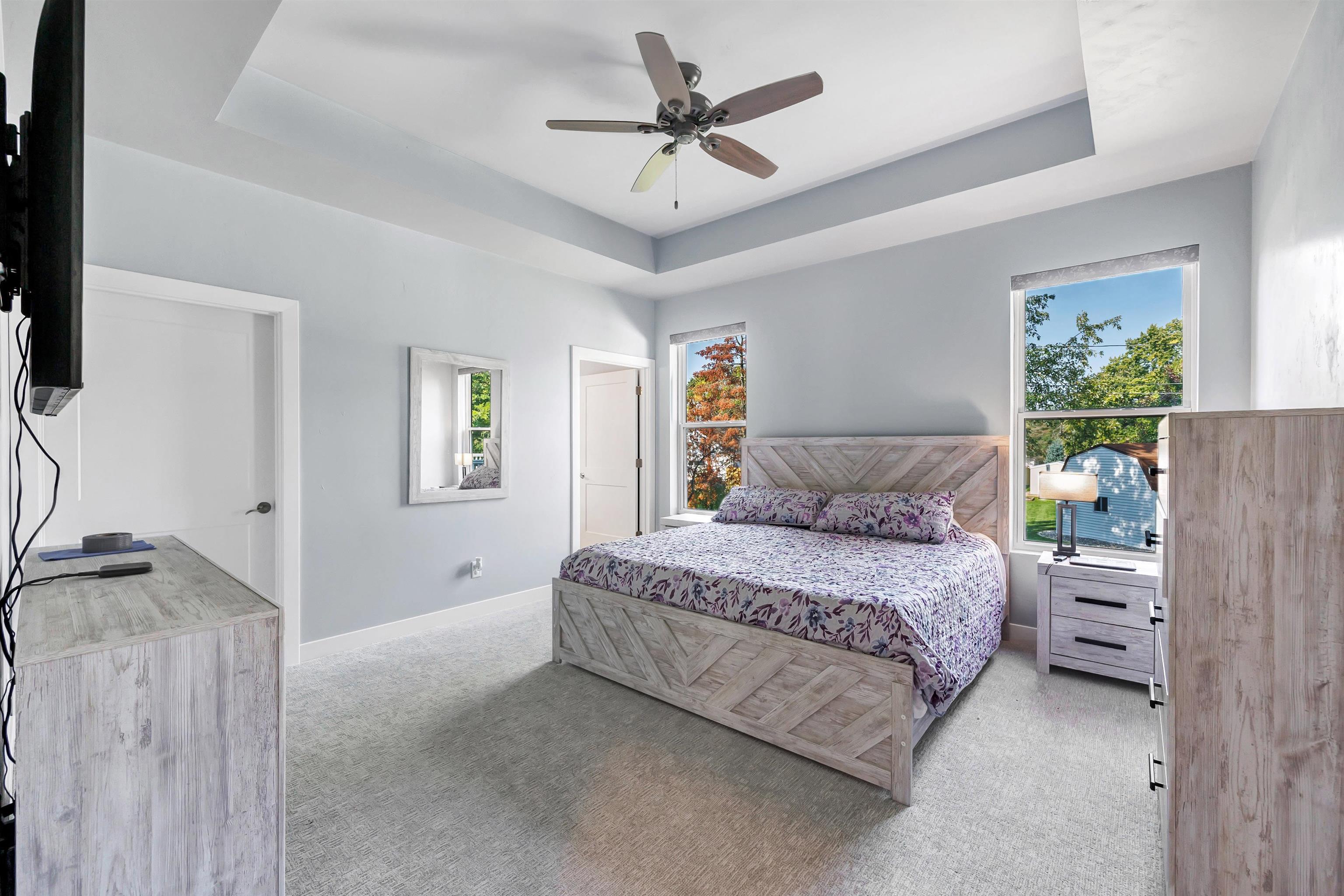 DE PERE, Wisconsin, 54115, United States, 4 Bedrooms Bedrooms, ,4 BathroomsBathrooms,Residential,For Sale,1948922