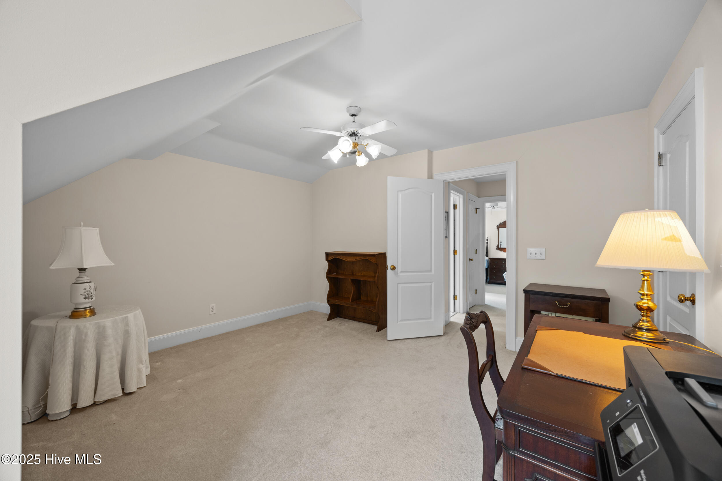 Wilmington, North Carolina, 28405, United States, 4 Bedrooms Bedrooms, ,4 BathroomsBathrooms,Residential,For Sale,1876476