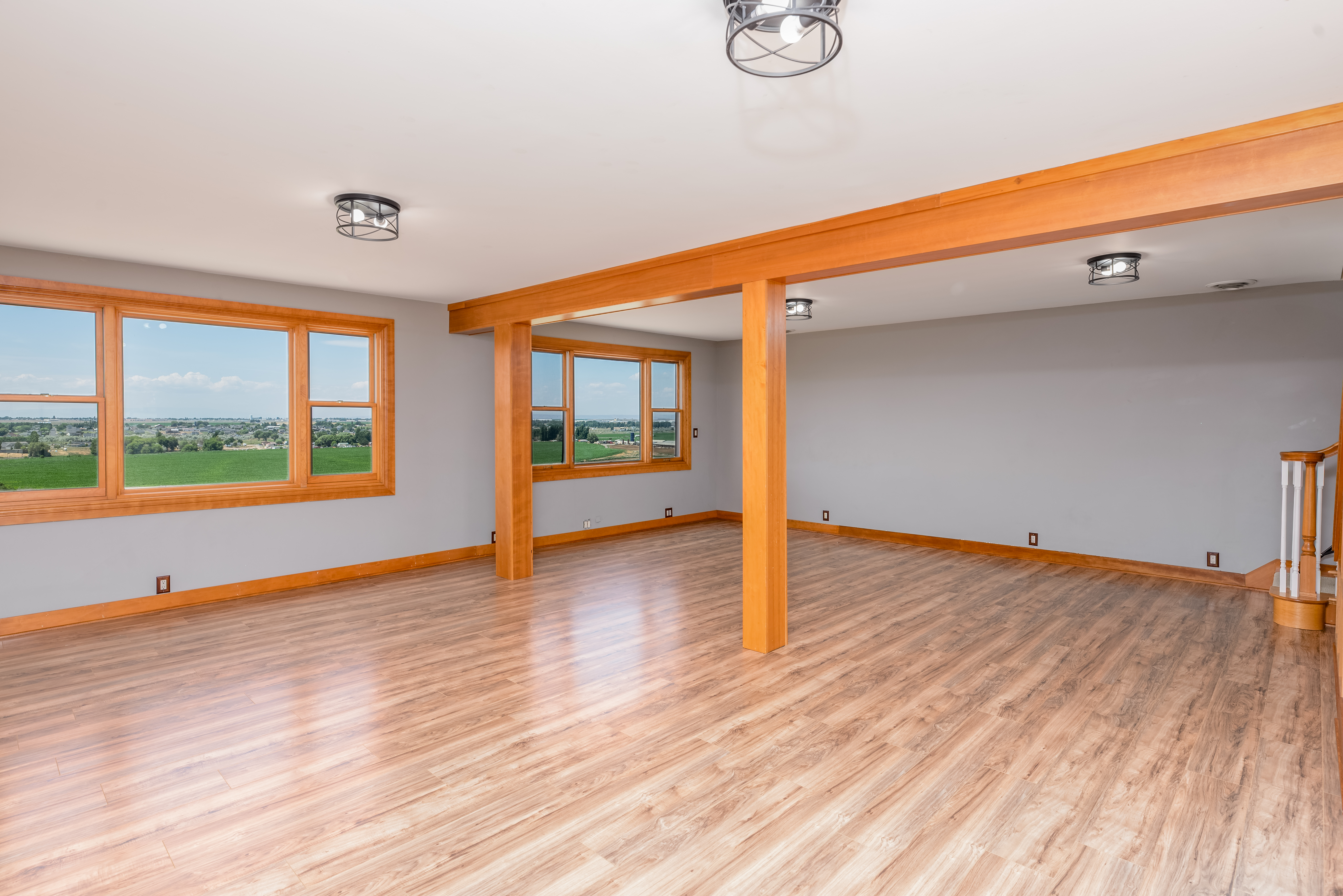 Moses Lake, Washington, 98837, United States, 3 Bedrooms Bedrooms, ,3 BathroomsBathrooms,Residential,For Sale,1980508