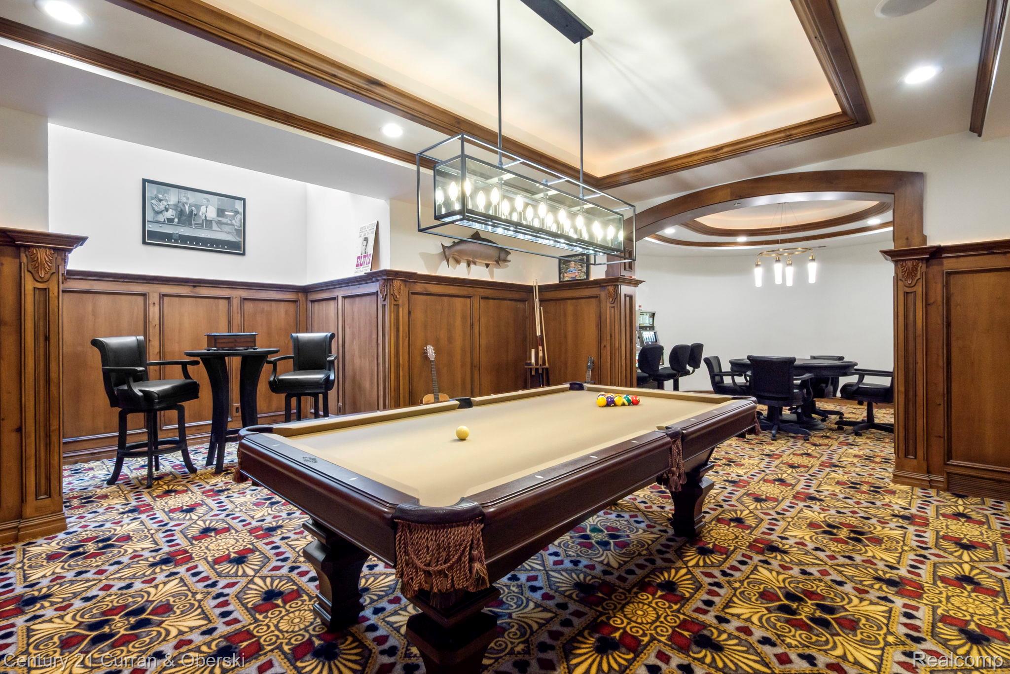 South Lyon, Michigan, 48178, United States, 6 Bedrooms Bedrooms, ,8 BathroomsBathrooms,Residential,For Sale,2008135