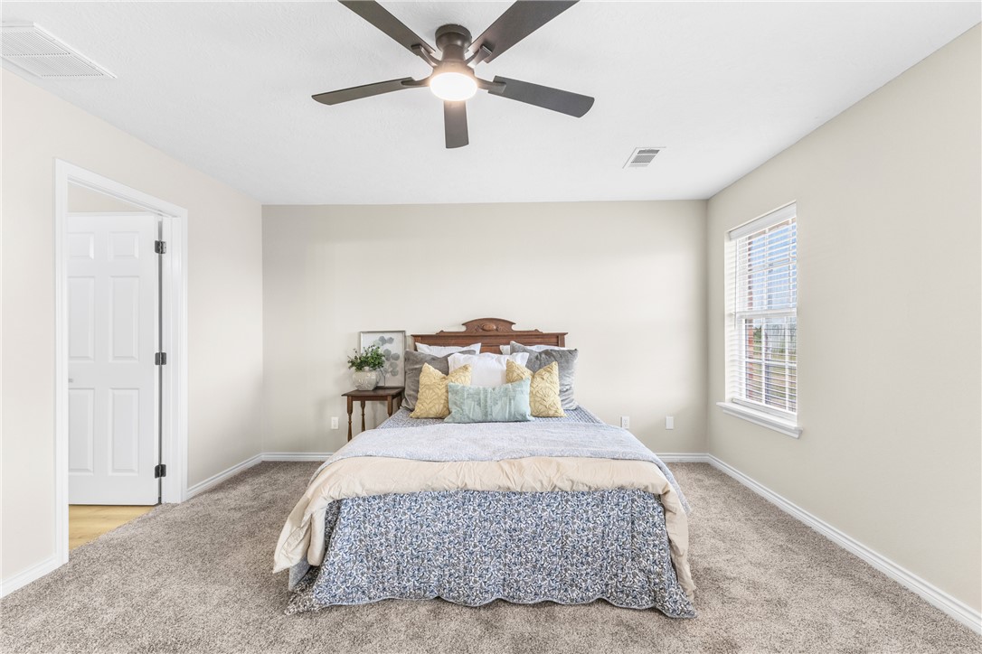 Bryan, Texas, 77808, United States, 4 Bedrooms Bedrooms, ,2 BathroomsBathrooms,Residential,For Sale,1913651