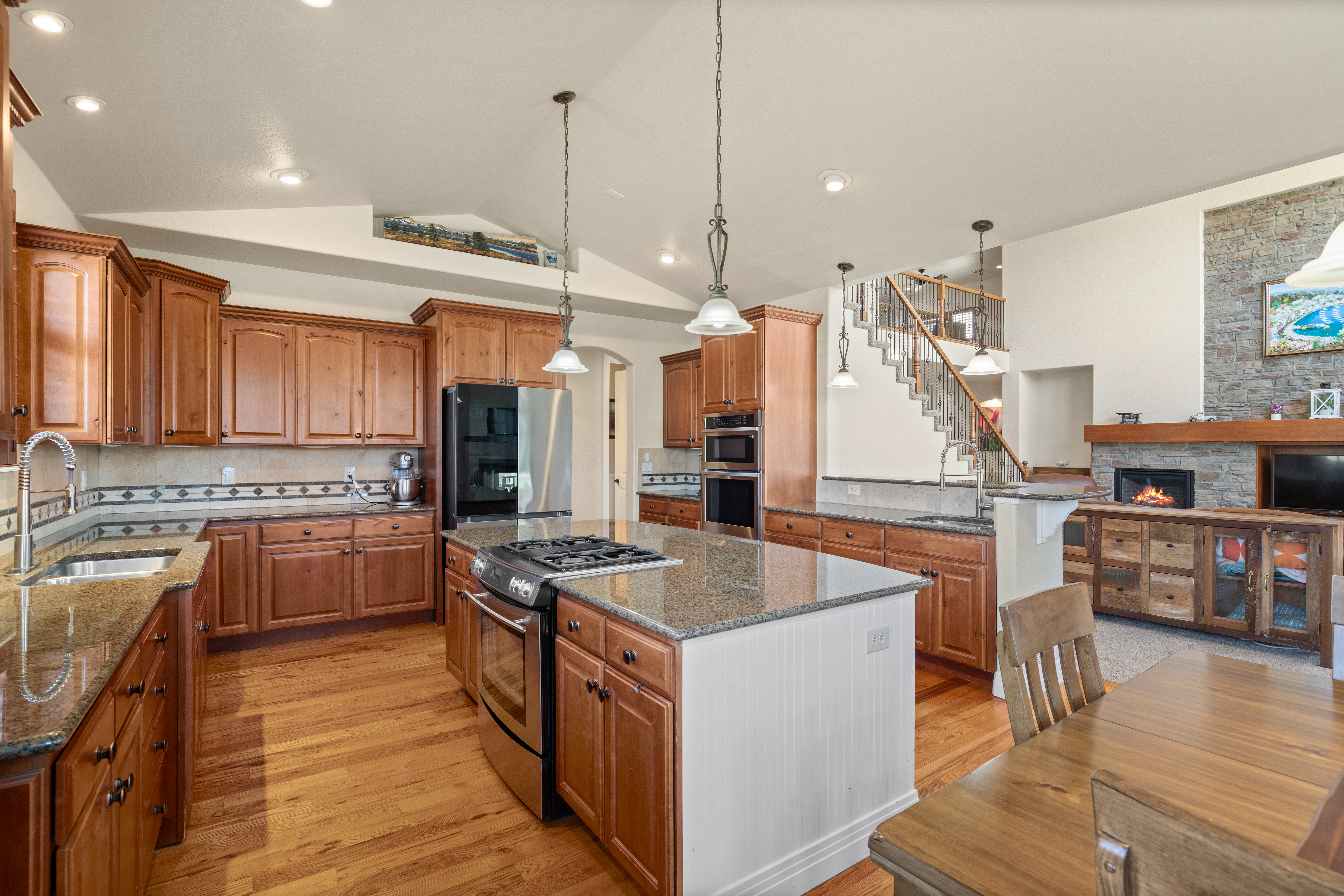  Set on 2.35 acres in Spring Valley Ranch - 物件實景