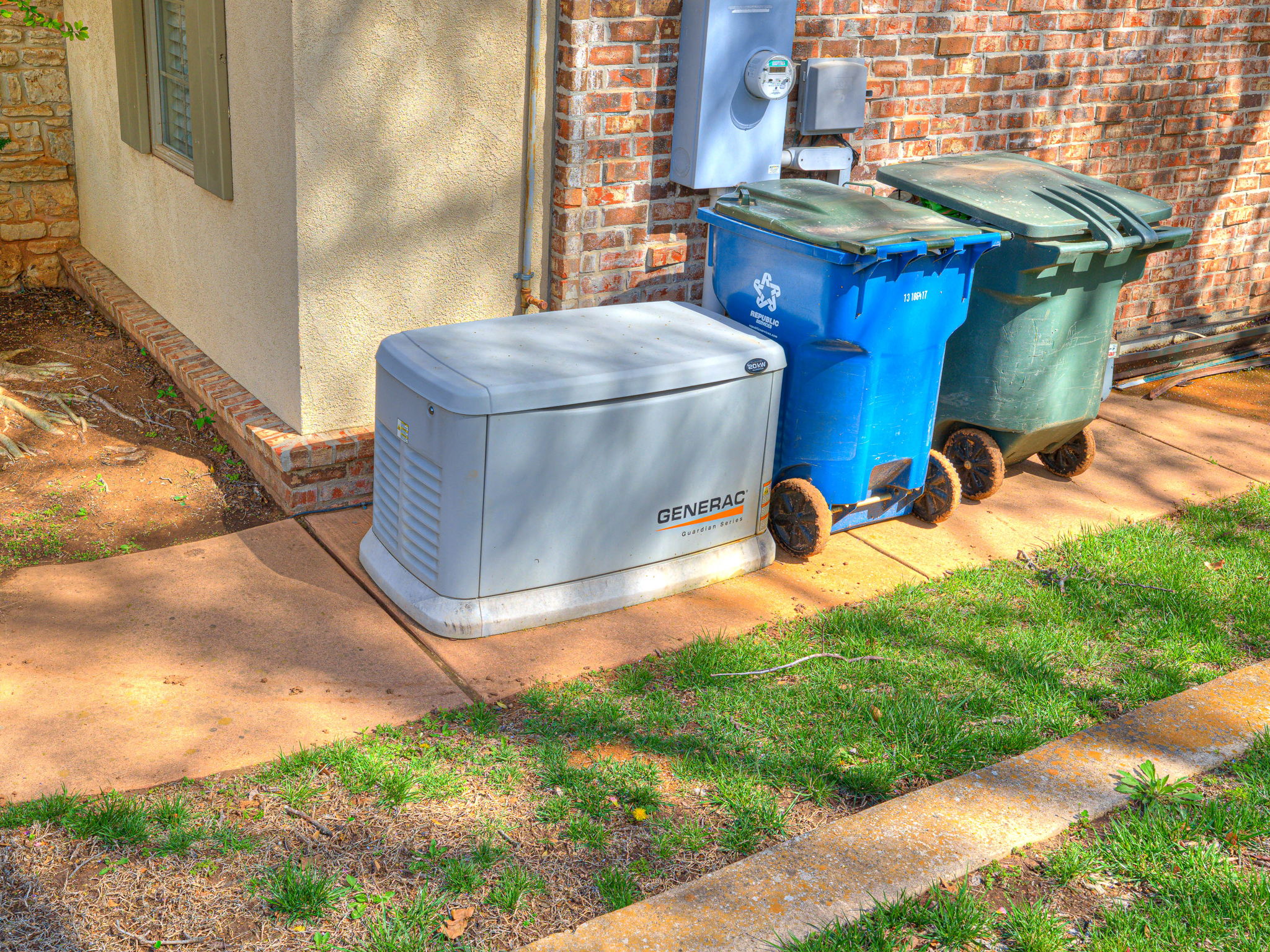 Edmond, Oklahoma, 73003, United States, 3 Bedrooms Bedrooms, ,3 BathroomsBathrooms,Residential,For Sale,1907652