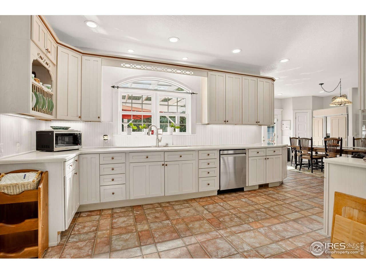 Lafayette, Colorado, 80026, United States, 5 Bedrooms Bedrooms, ,5 BathroomsBathrooms,Residential,For Sale,1991447