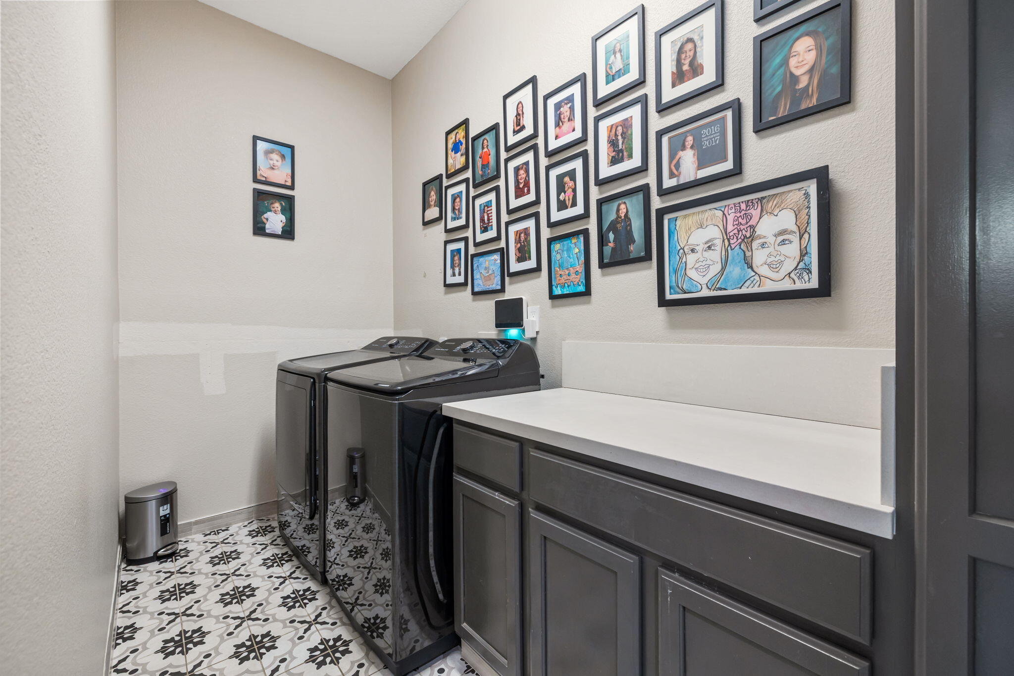 La Quinta, California, 92253, United States, 5 Bedrooms Bedrooms, ,3 BathroomsBathrooms,Residential,For Sale,1998389