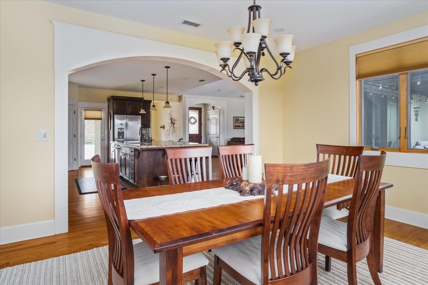 Angels Camp, California, 95222, United States, 3 Bedrooms Bedrooms, ,4 BathroomsBathrooms,Residential,For Sale,1975542