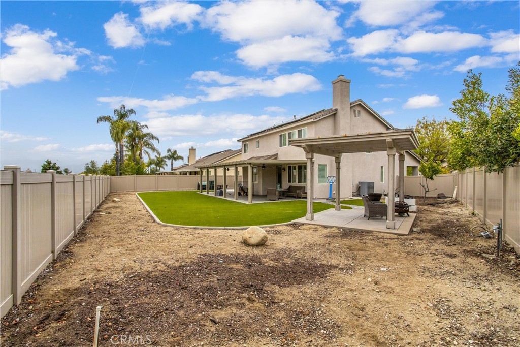 Redlands, California, 92374, United States, 4 Bedrooms Bedrooms, ,2 BathroomsBathrooms,Residential,For Sale,1982377