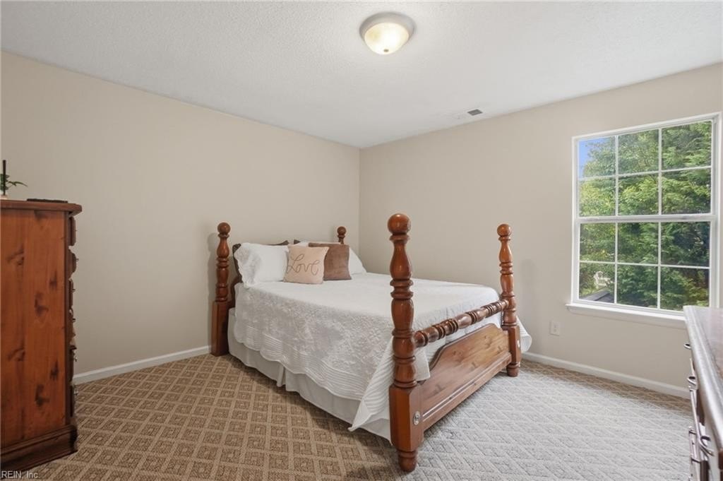 Virginia Beach, Virginia, 23456, United States, 4 Bedrooms Bedrooms, ,3 BathroomsBathrooms,Residential,For Sale,2048276