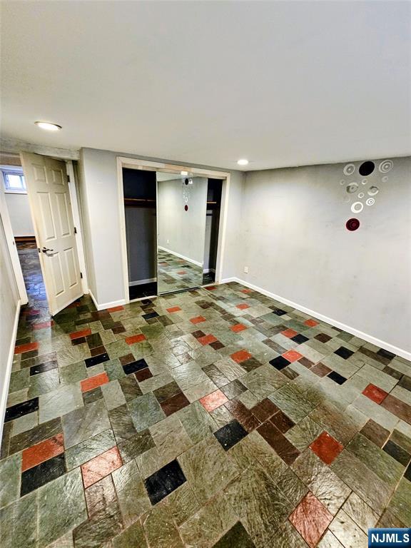 Clifton, New Jersey, 07012, United States, 6 Bedrooms Bedrooms, ,4 BathroomsBathrooms,Residential,For Sale,1984082