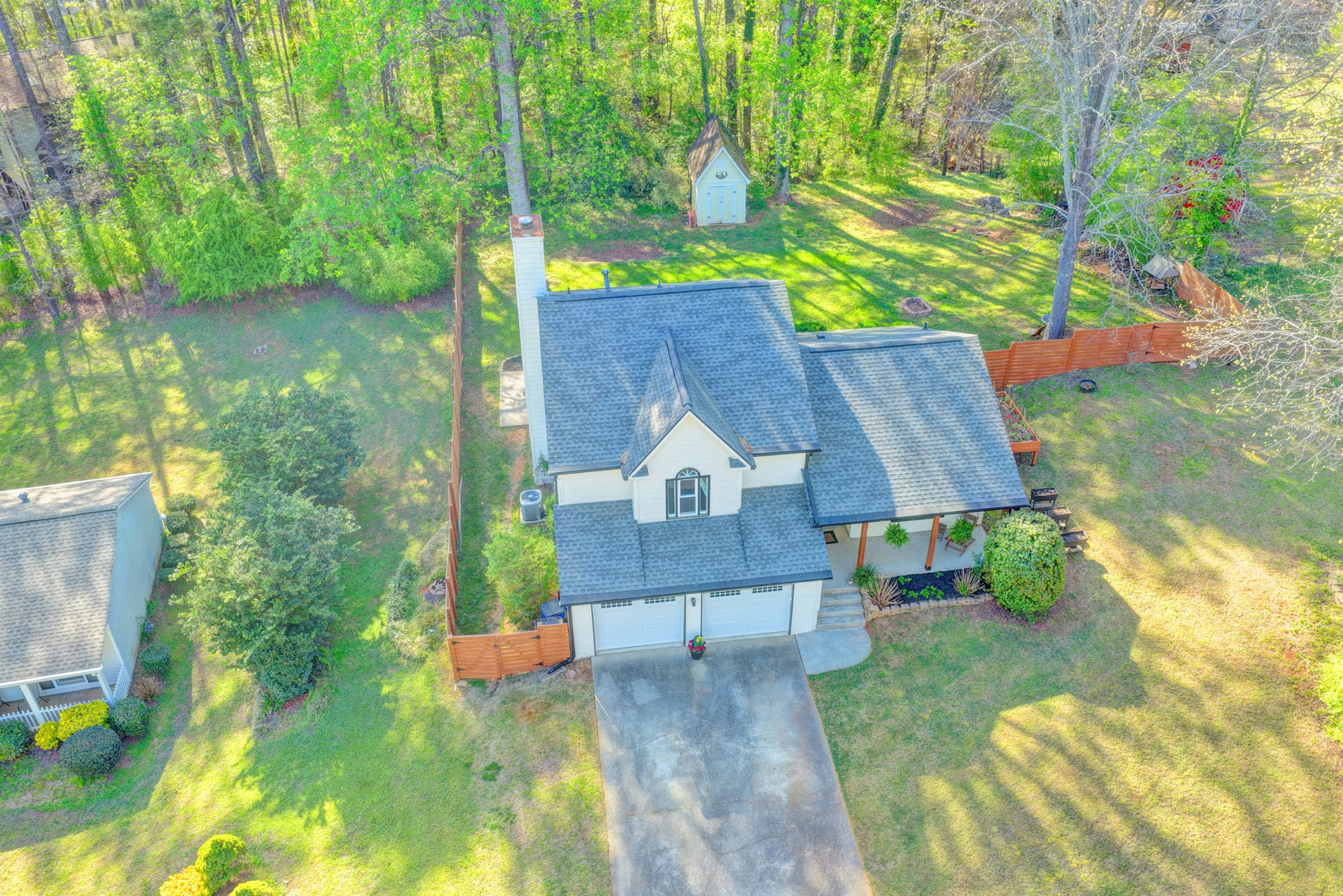  Welcome to this Renovated Home in Keheley Bend - 物件實景