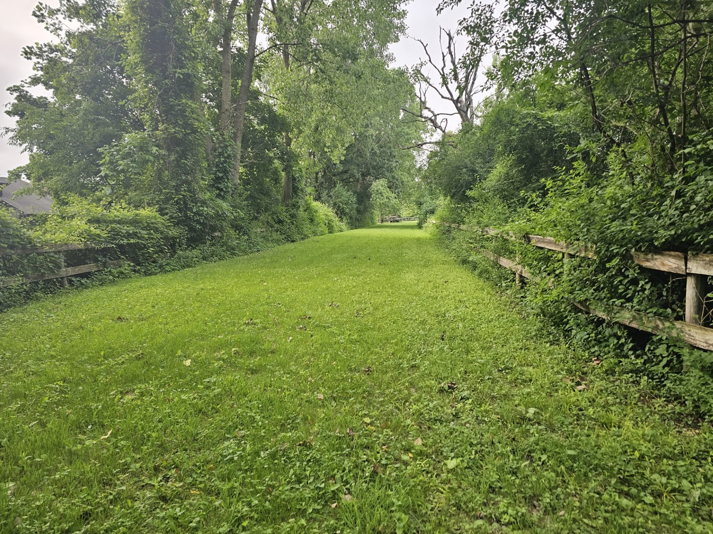 Green Oaks, Illinois, 60048, United States, ,Land,For Sale,1980165