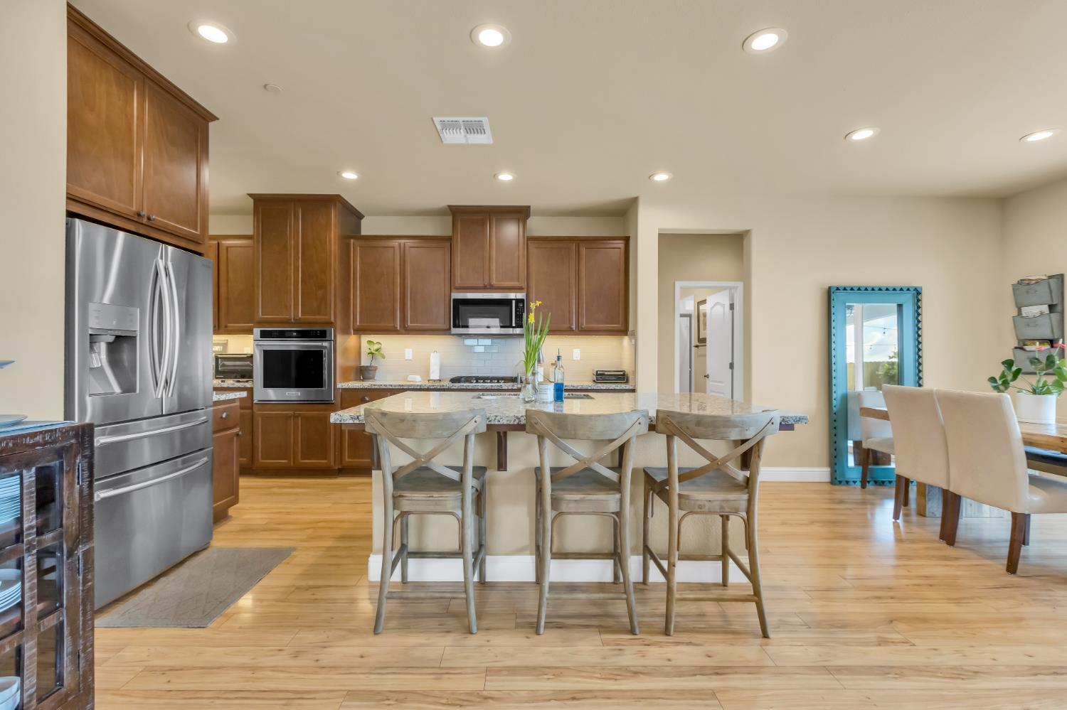 Rocklin, California, 95765, United States, 4 Bedrooms Bedrooms, ,3 BathroomsBathrooms,Residential,For Sale,1914175